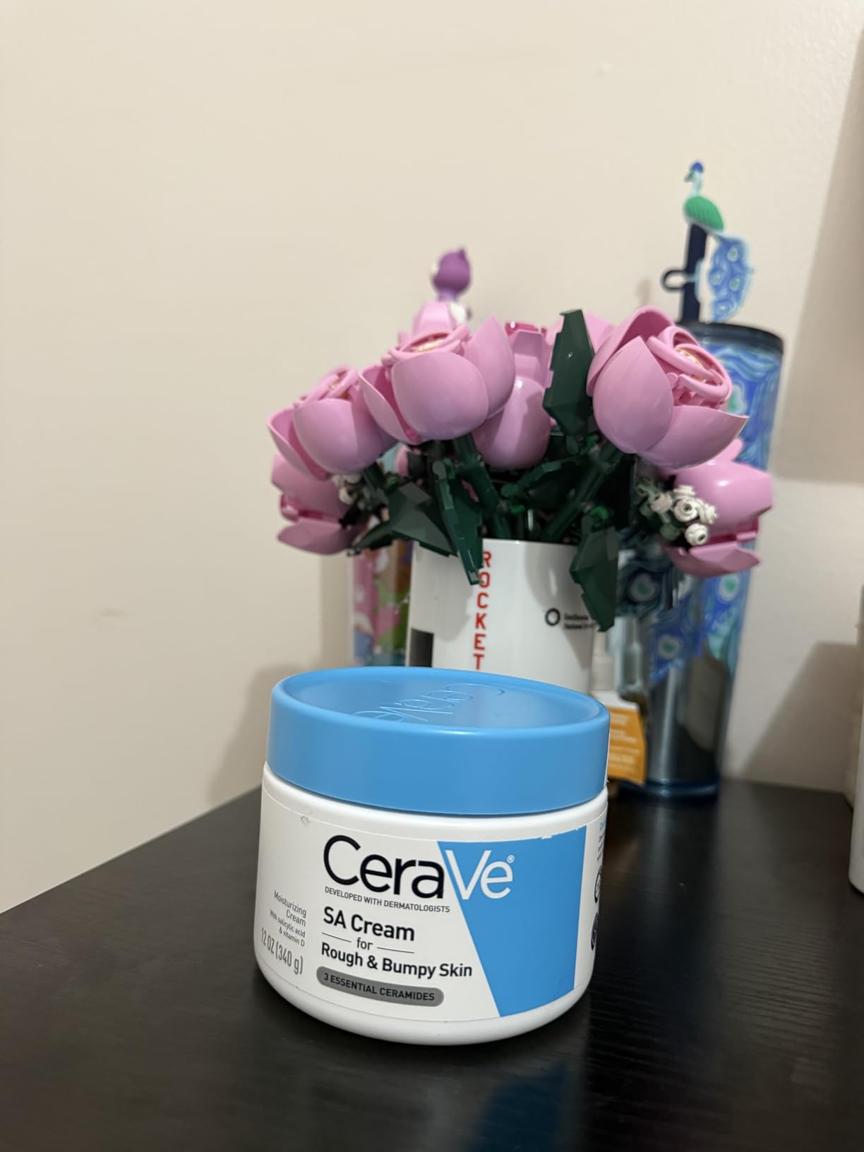 CeraVe Moisturizing Cream with Salicylic Acid, Exfoliating Body Cream with Lactic & Hyaluronic Acid, Niacinamide, and Ceramides, Fragrance Free & Allergy Tested, 12 Ounce customer photo 2
