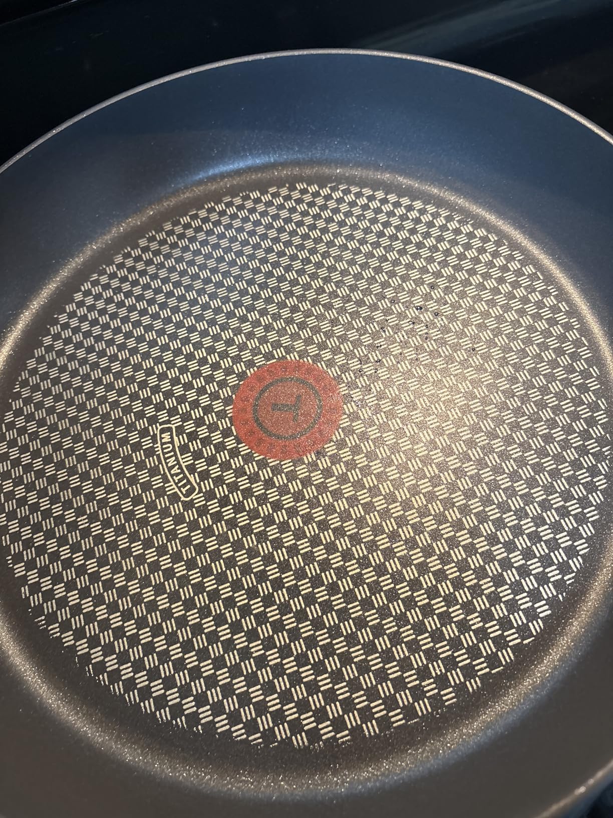 T-Fal Ultimate Hard Anodized Nonstick Fry Pan With Lid 12 Inch, Oven Broiler Safe 400F, Lid Safe 350F, Dishwasher Safe, Onyx customer photo 1