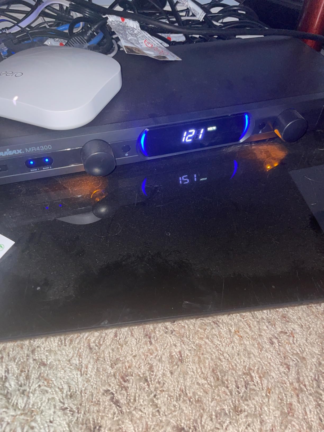 Panamax MR4300 9-Outlet Home Theater Power Management with Surge Protection and Power Conditioning customer photo 1
