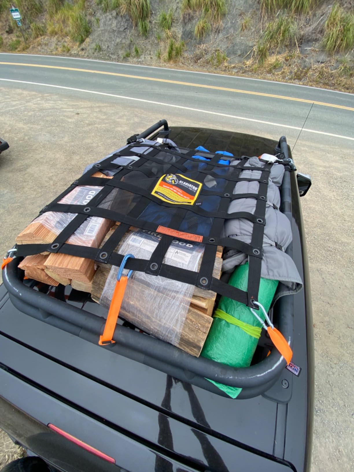Gladiator Cargo Nets - Heavy Duty Cargo Net (WLL)1,500 lbs (GRN-100) 4.8' x 5.3' - Truck Accessories, Bed Cover, Roof Rack, Trunk Organizer, Offroad SUV customer photo 1