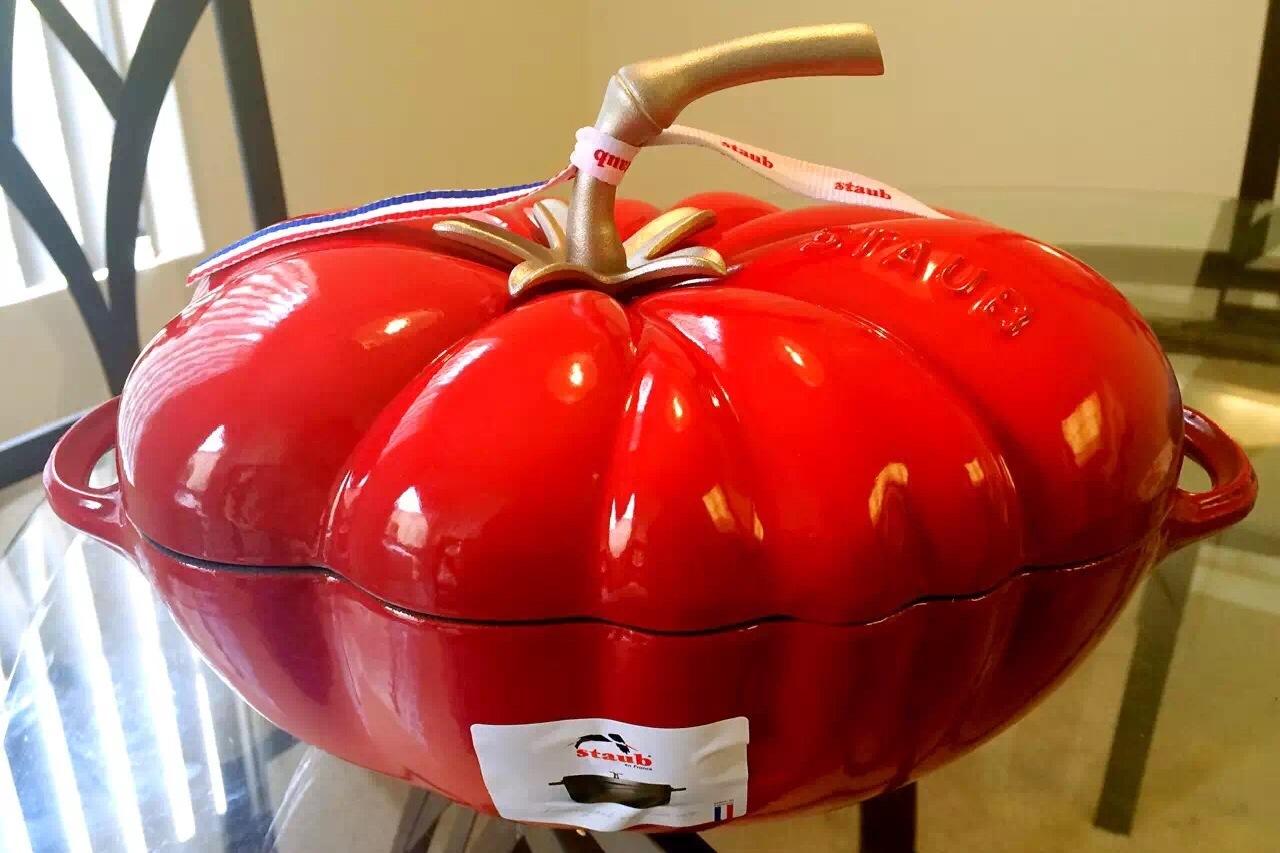 Staub Cast Iron Tomato Cocotte, Dutch Oven, 3-quart, Made in France, Cherry customer photo 1