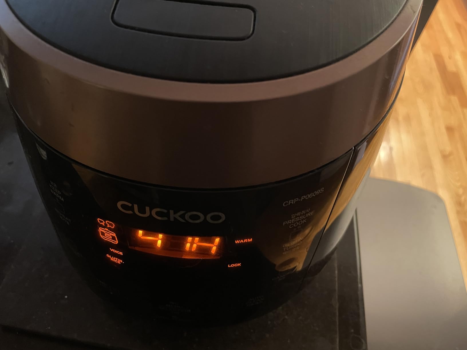 Cuckoo High Pressure Rice Cooker 10-Cup Uncooked / 20-Cup Cooked with Nonstick Inner Pot, Large Rice Maker with 13 Menu Options and Steam Plate, Fuzzy Logic Tech, Voice Guide, White (CRP-P1009SW) customer photo 2