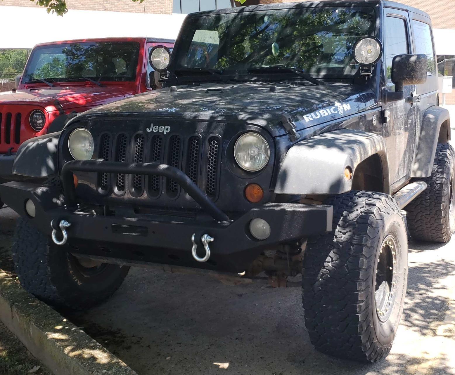 BFGoodrich All Terrain T/A KO2 Radial Car Tire for Light Trucks, SUVs, and Crossovers, 31x10.50R15/C 109S customer photo 2