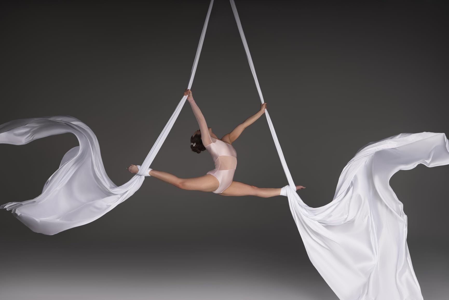 DASKING Aerial Silks Starter Kit - Durable 11Yards of Aerial Yoga Hammock with Hardware, Aerial Swing for Acrobatic Flying Yoga & All Levels (Aerial Rigging Point Up to 14ft) customer photo 2