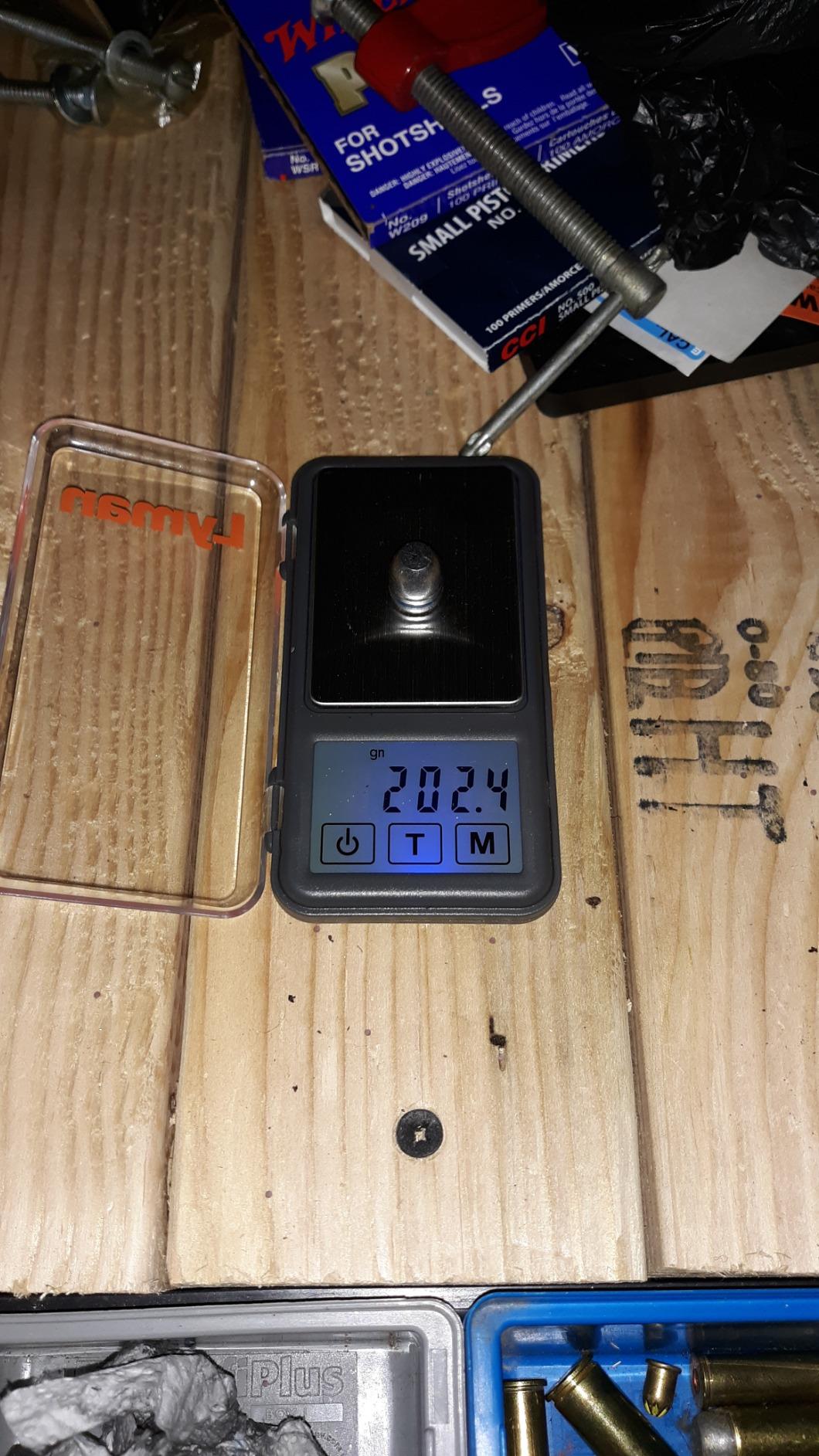 Lyman Pocket Touch 1500 Scale Kit with Powder Pal Funnel Pan and Handy Powder Scoop customer photo 2
