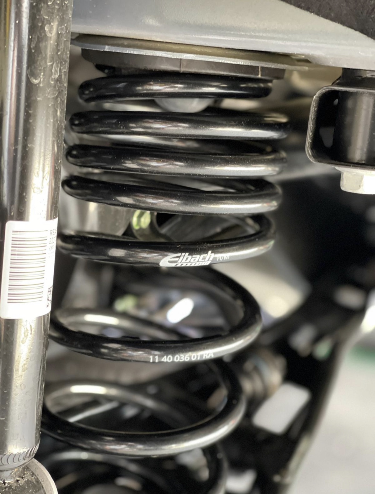 Eibach Pro-Kit Suspension Spring Kit, Lowering, 4 Coil Springs, Black Powder Coat, compatible with Honda Civic 2016-21 customer photo 1