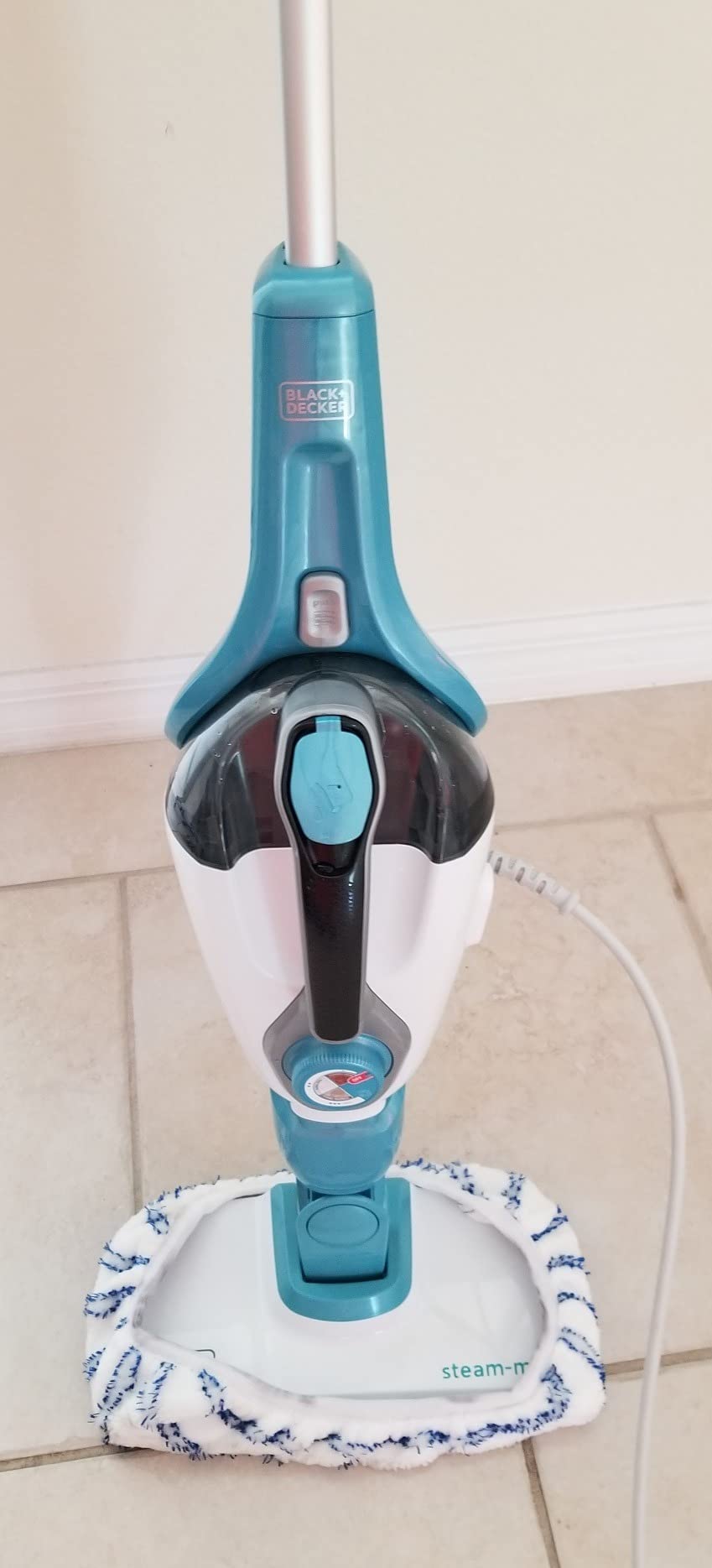 BLACK+DECKER Steam Mop and Portable Steamer, 5-in-1, Corded (HSMC1321) customer photo 1