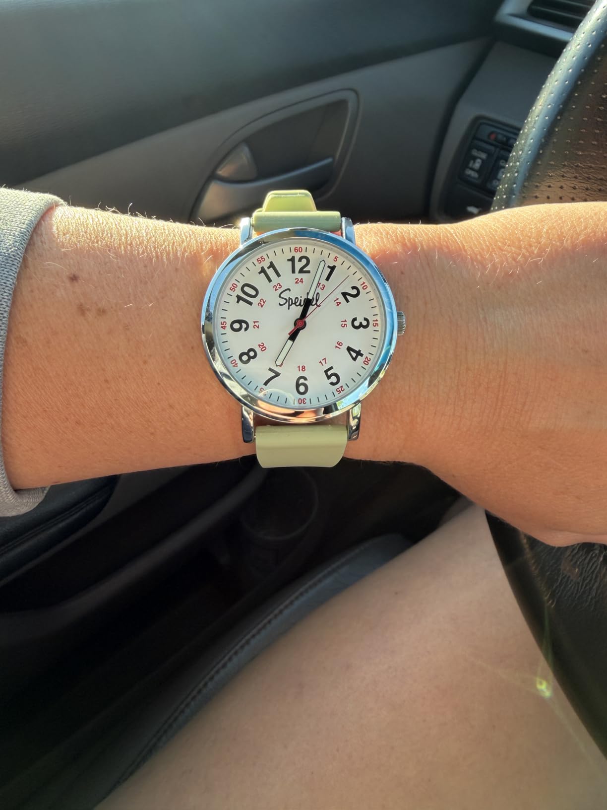 Speidel Original Scrub Watch™ for Nurse, Medical Professionals and Students - Various Medical Scrub Colors, Easy Read Dial, Military Time with Second Hand, Silicone Band, Water Resistant customer photo 1