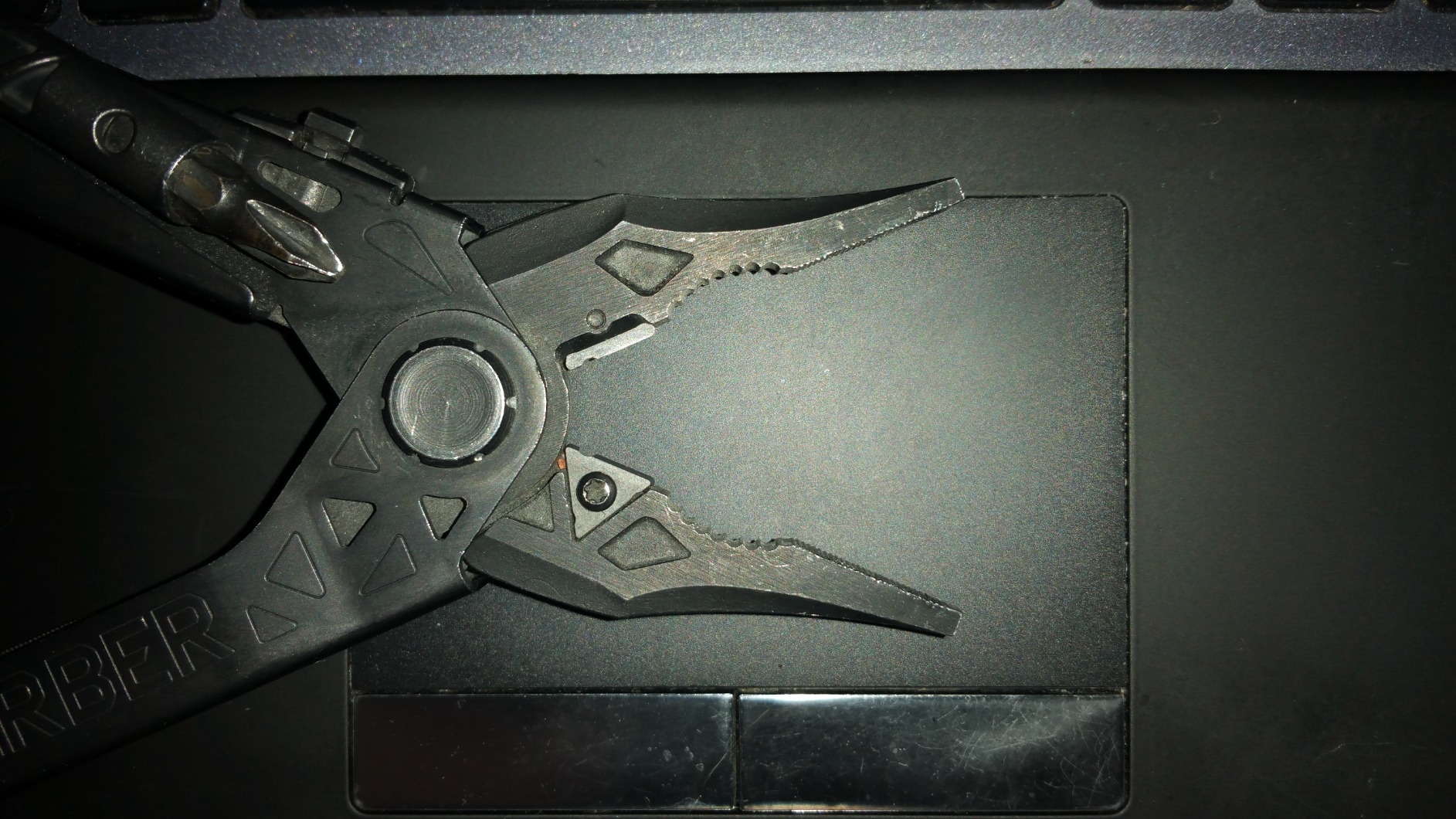Gerber Gear Center-Drive Multitool - With Needle-Nose Pliers, 3.25