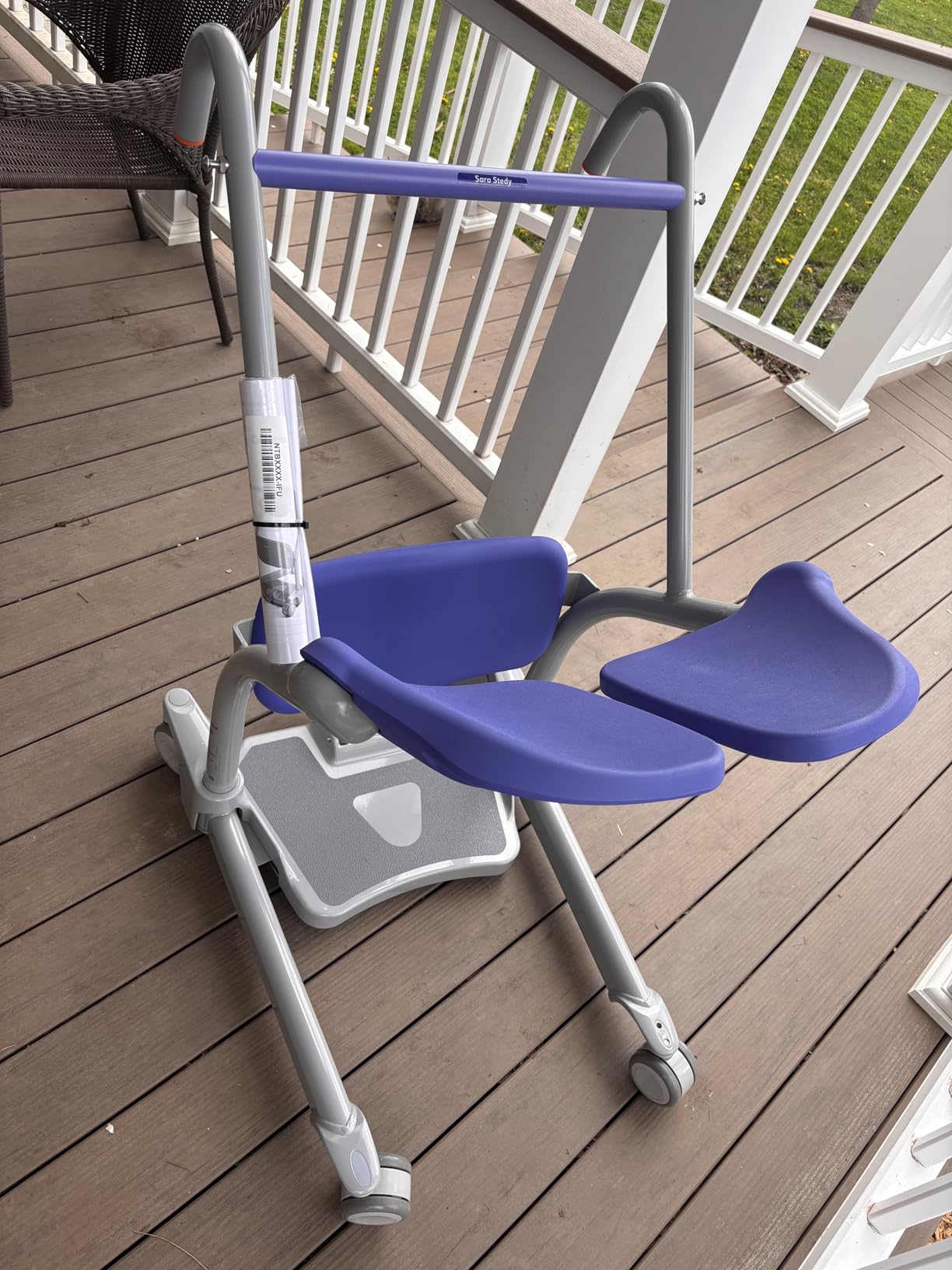 ArjoHuntleigh Sara Stedy Sit to Stand Manual Patient Lift Aid | Fully Assembled Elderly Assistance Products customer photo 2