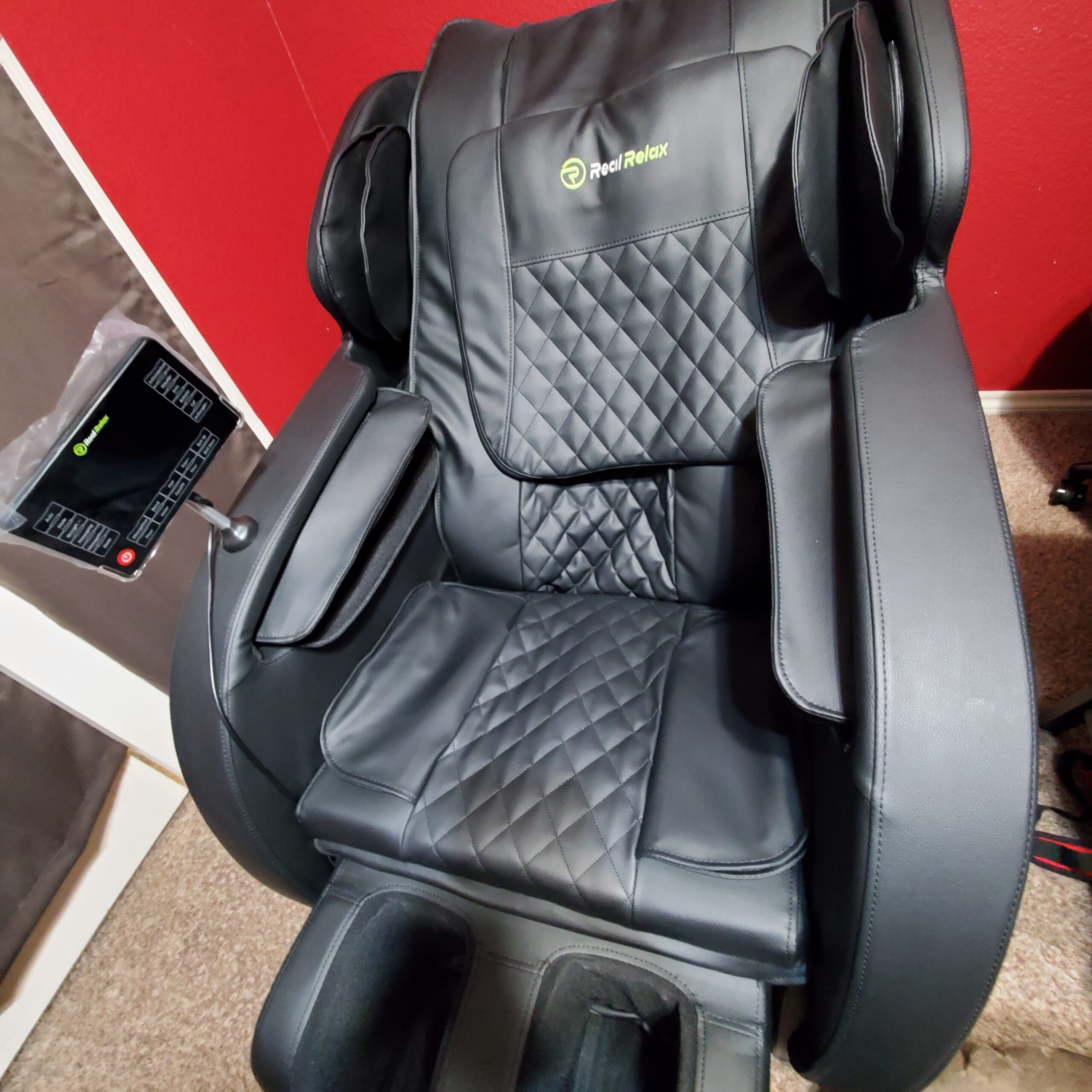 Real Relax 2022 Updated Massage Chair, Full Body Zero Gravity Shiatsu Robots Hands SL Track Massage Recliner with Body Scan Bluetooth Heat, Favor-05 customer photo 2