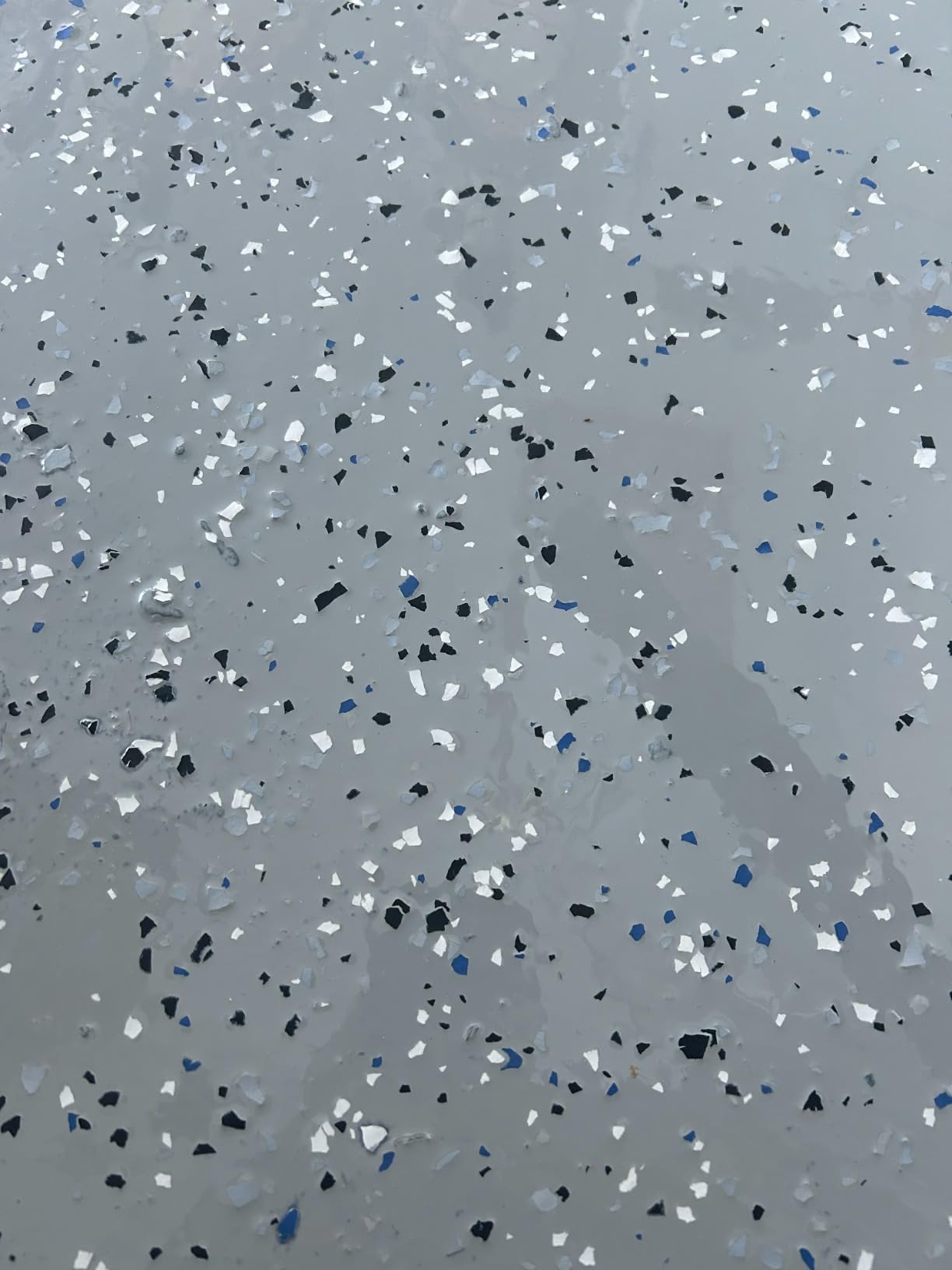 Rust-Oleum 317286 RockSolid Polycuramine Garage Floor Coating, 1 Car Kit, High Gloss Dark Gray customer photo 1