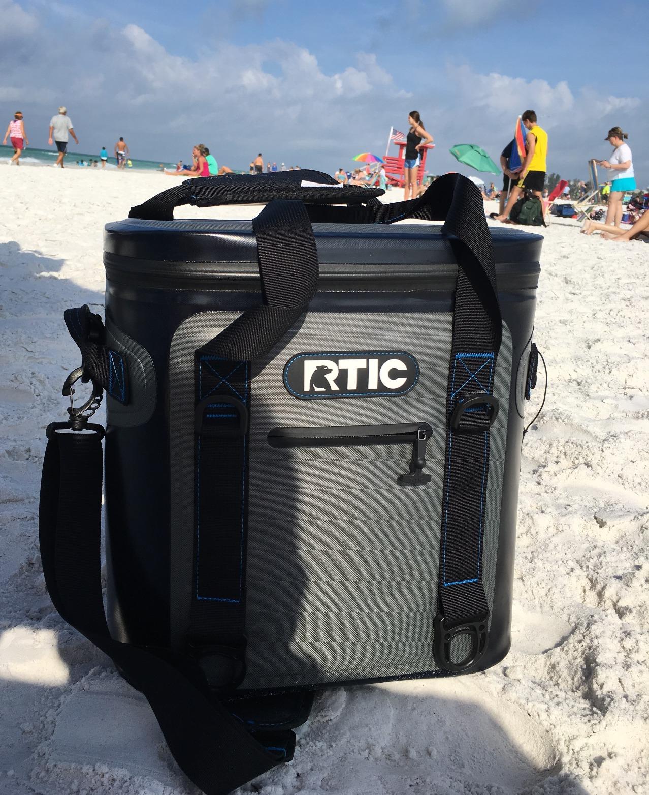 RTIC Ultra-Tough Soft Cooler 20 Can, Insulated Bag Portable Ice Chest Box for Lunch, Beach, Drink, Beverage, Travel, Camping, Picnic, Car, Trips, Floating Cooler Leak-Proof with Zipper customer photo 1