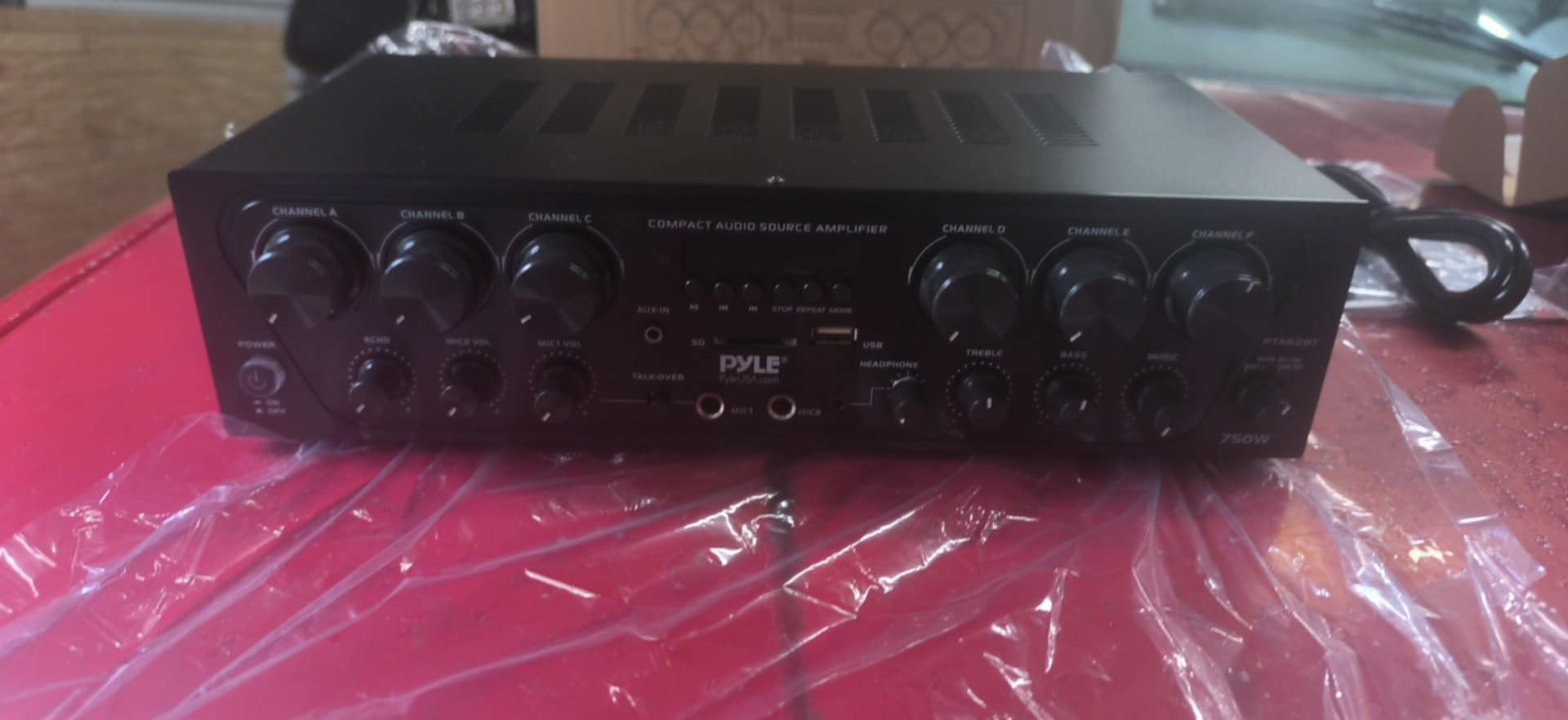 Pyle Bluetooth Wireless Home Amplifier System - Upgraded 6 Channel Audio, 750 Watt Power, Easy Karaoke, Stereo Receiver w/ USB-A, Micro SD, Headphone, 2 Microphone Input w/Echo, Talkover for PA customer photo 1