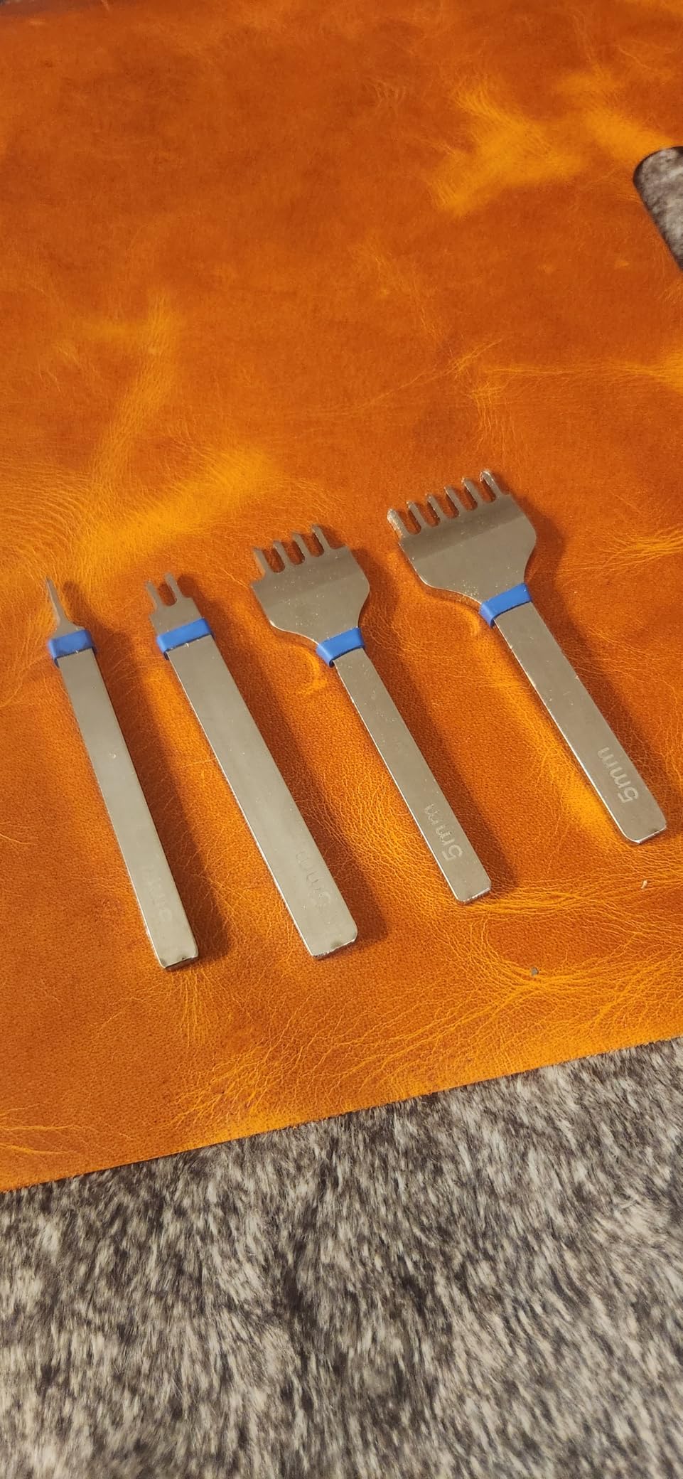 Weaver Leather Supply Diamond Leather Stitching Chisel Set, Precise 4mm Hole Punch, Color-Coded Hole Punch Set for Hand Sewing and Saddle Stitching customer photo 1