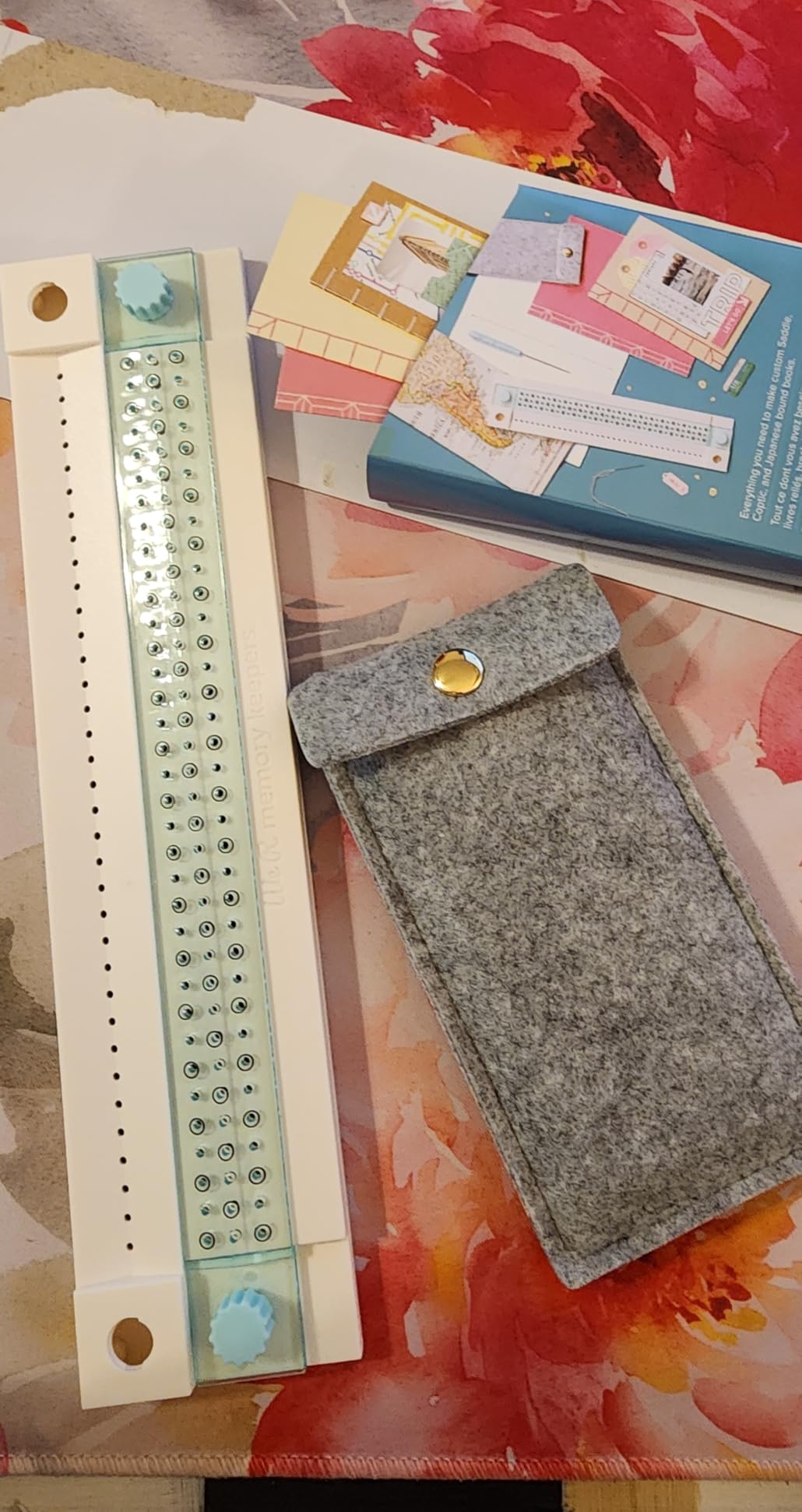 We R Memory Keepers, Journal Book Binding Punch Guide Set, Includes Guide, Awl, Curved and Straight Needle, Waxed Thread, Japanese Stitching Template and Storage, for Japanese and Copic Bound Books customer photo 2