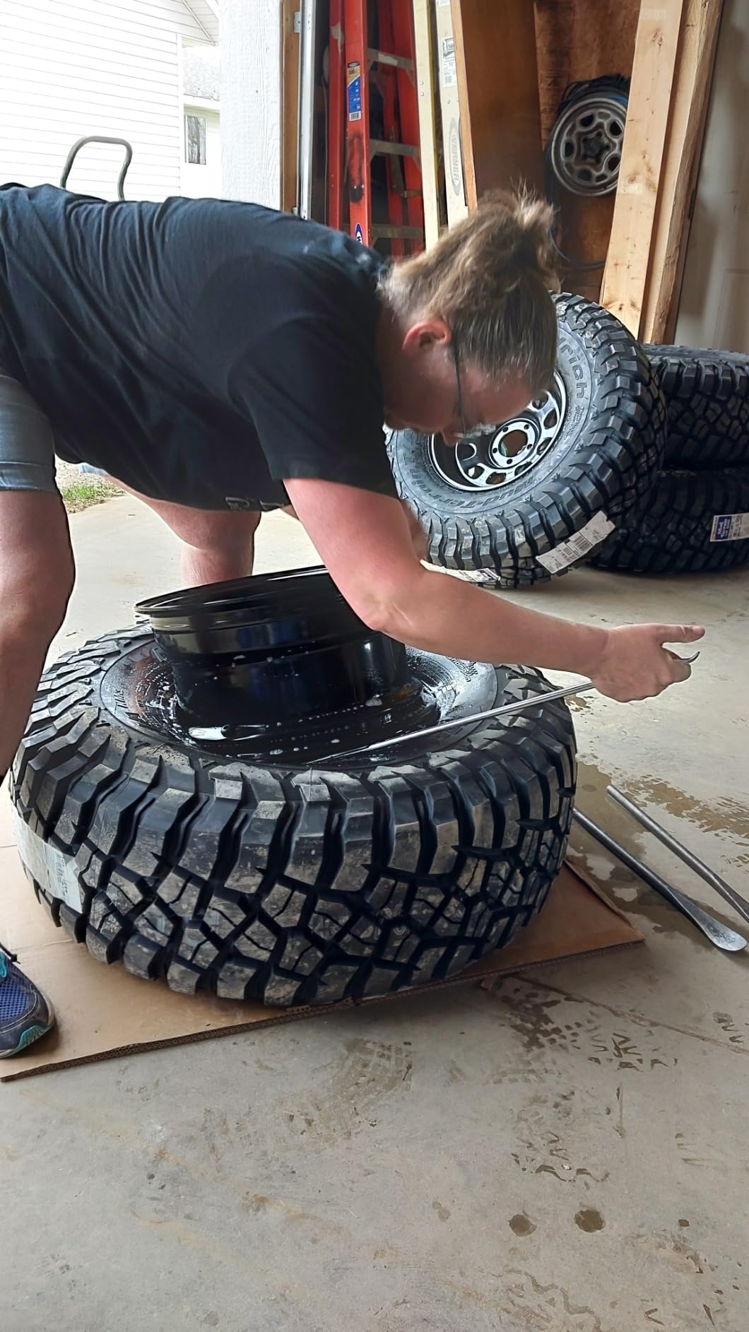 BFGoodrich Mud Terrain T/A KM3 Radial Car Tire for Light Trucks, SUVs, and Crossovers, 31x10.50R15/C 109Q customer photo 2