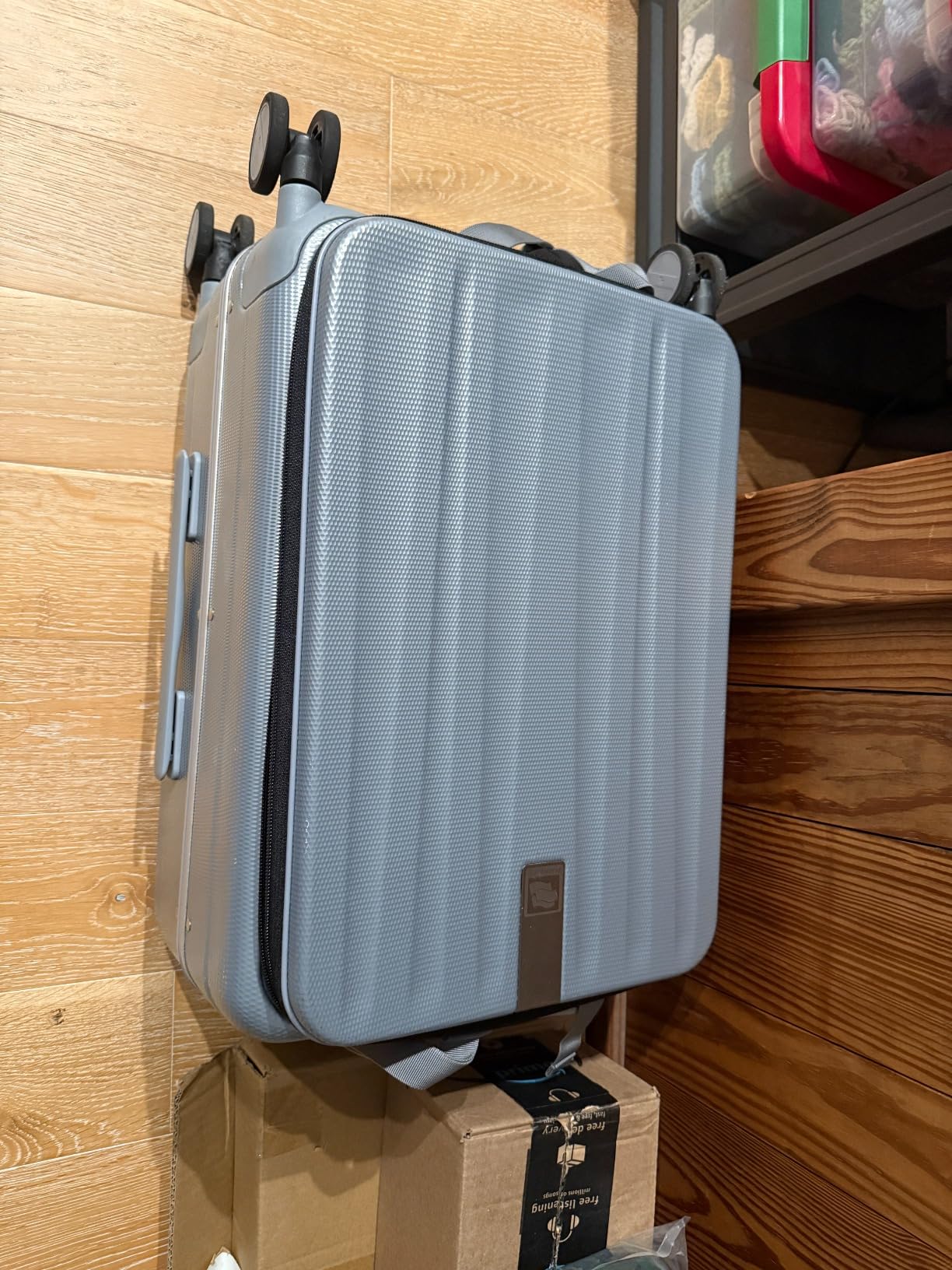 Samsonite Winfield 3 DLX Hardside Luggage with Spinners, 3-Piece Set (20/25/28), Graphite Grey customer photo 2