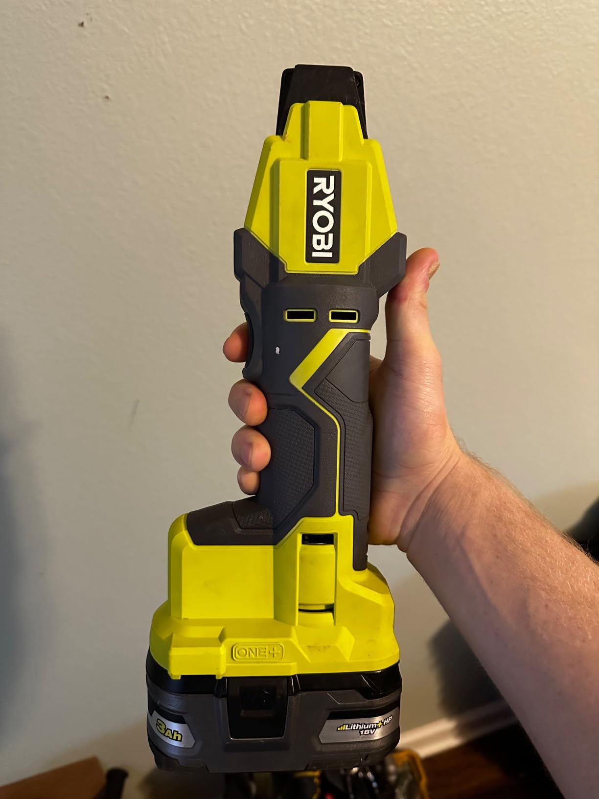 RYOBI ONE+ 18V Lithium-ION Cordless PEX TUBING CLAMP Tool Tool ONLY P660 customer photo 1