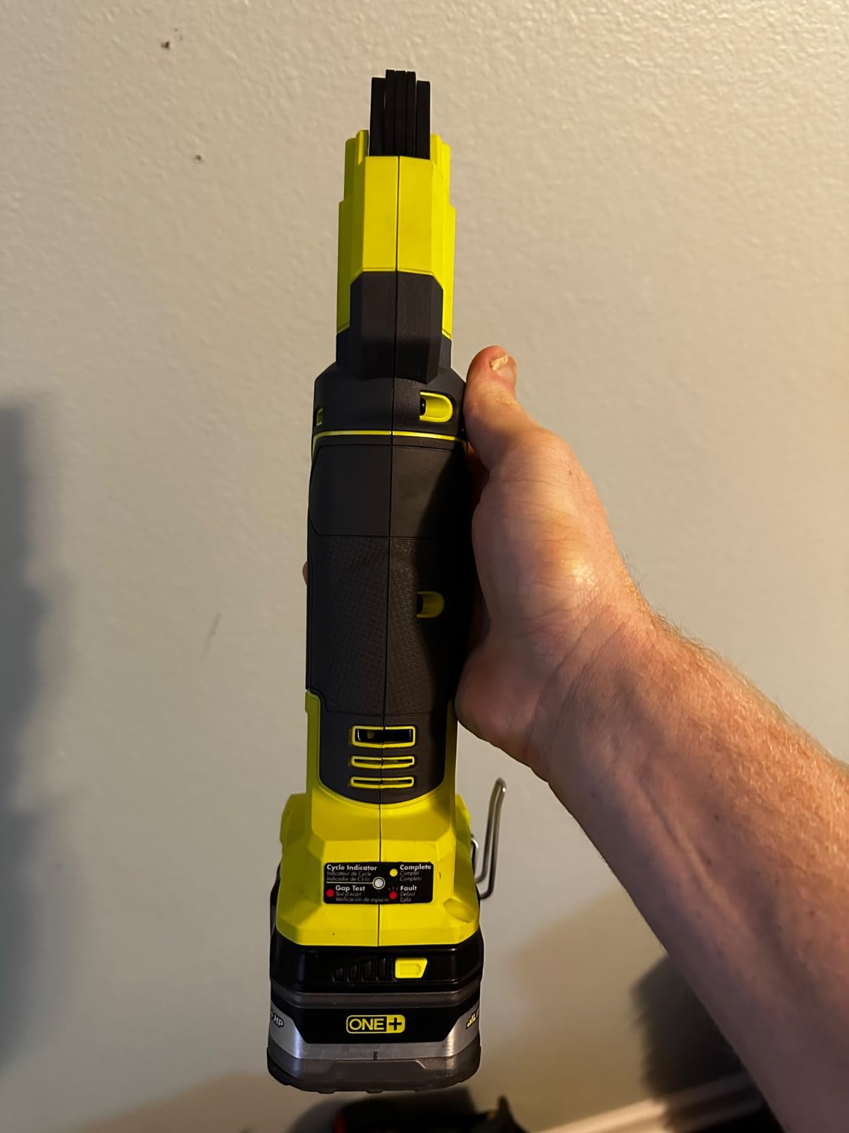 RYOBI ONE+ 18V Lithium-ION Cordless PEX TUBING CLAMP Tool Tool ONLY P660 customer photo 2