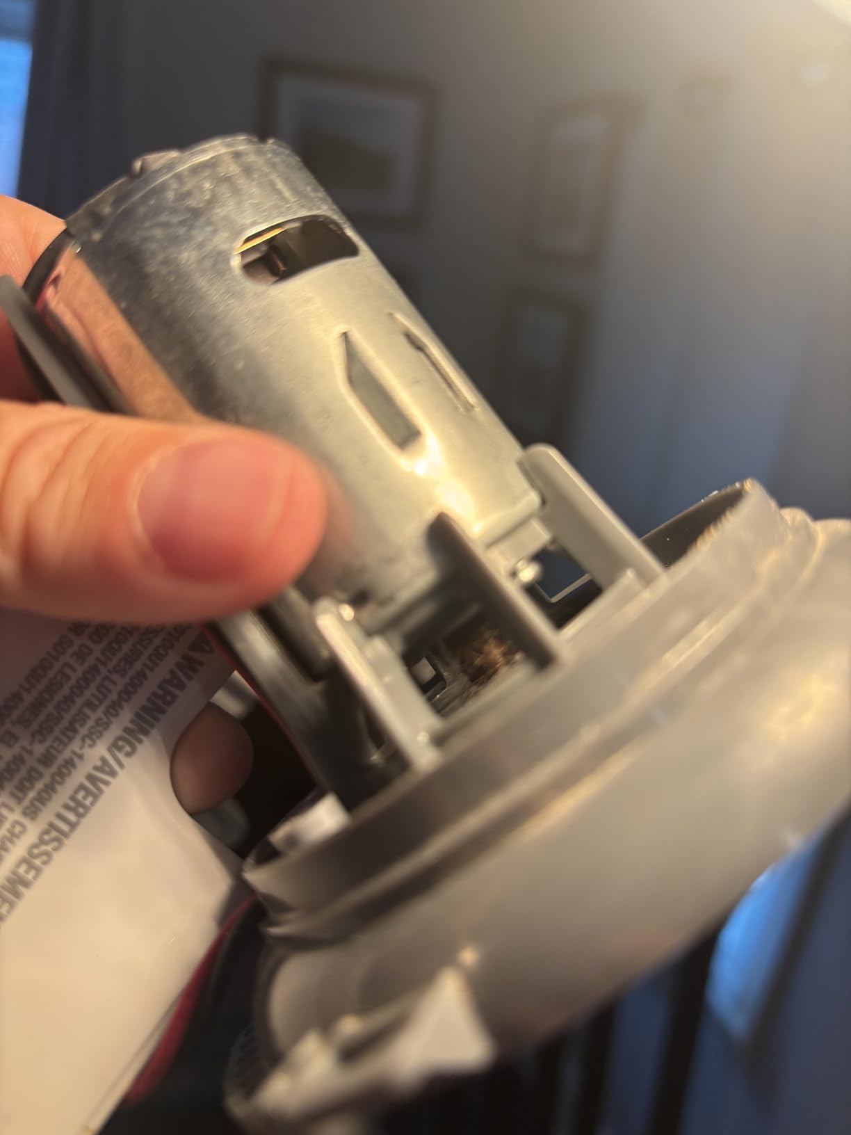 BLACK+DECKER Dust Buster Hand Held Vacuum Cordless Rechargeable, Portable Vacuum for Car, Extended Runtime, Powerful Suction, Extra Long Crevice Tool, AdvancedClean+ (HHVK320J10) customer photo 2