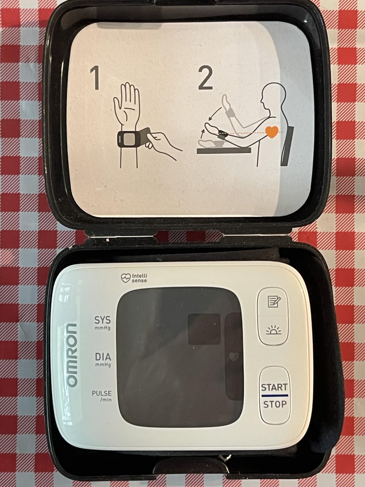 OMRON Gold Wireless Wrist Blood Pressure Monitor for Home Use - Clinically Validated - Connect App customer photo 2