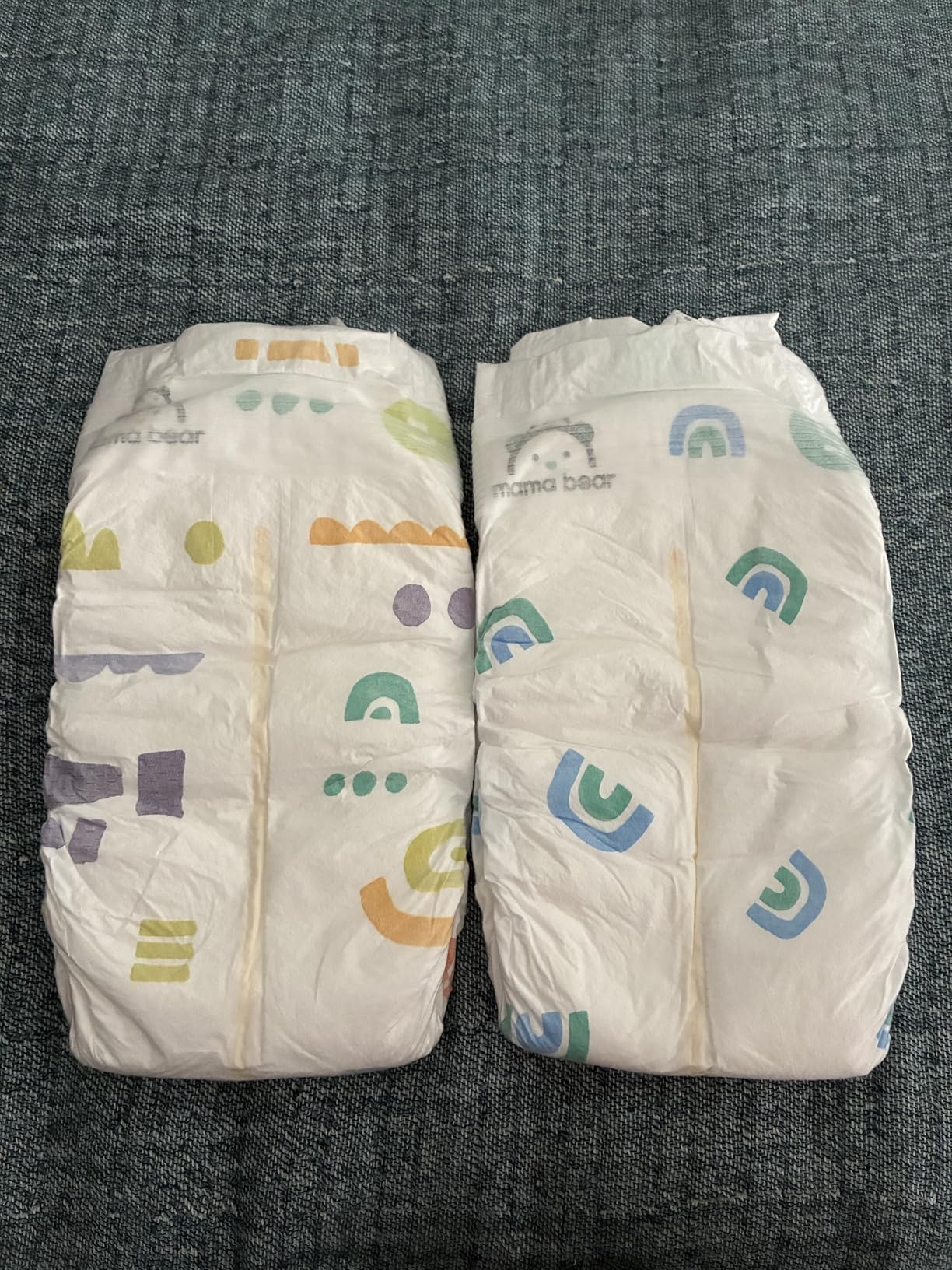 Amazon Brand - Mama Bear Gentle Touch Diapers, Hypoallergenic with Leak Protection, Size Newborn, 120 Count (4 packs of 30) customer photo 1