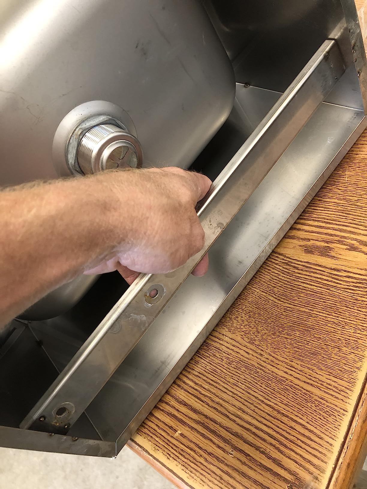 Commercial Stainless Steel Wall-Mount Hand Sink with Side Splash with Knee Pedals - Dimensions 15x17 customer photo 2