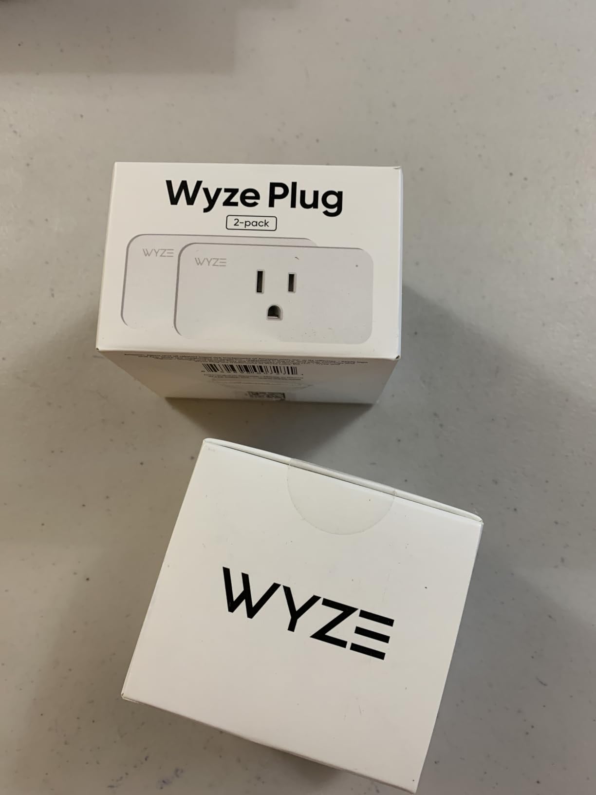 Wyze Plug, 2.4GHz WiFi Smart Plug, Works with Alexa, Google Assistant, IFTTT, No Hub Required, Two-Pack, White customer photo 2