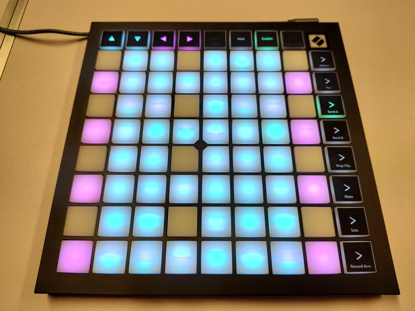 Novation Launchpad Pro MK3, MIDI 64-Grid Controller and Sequencer for Ableton Live, Logic Pro and Hardware, 64 Sensitive RGB Pads, Dynamic Note Playing, Chord and Scale Modes customer photo 1