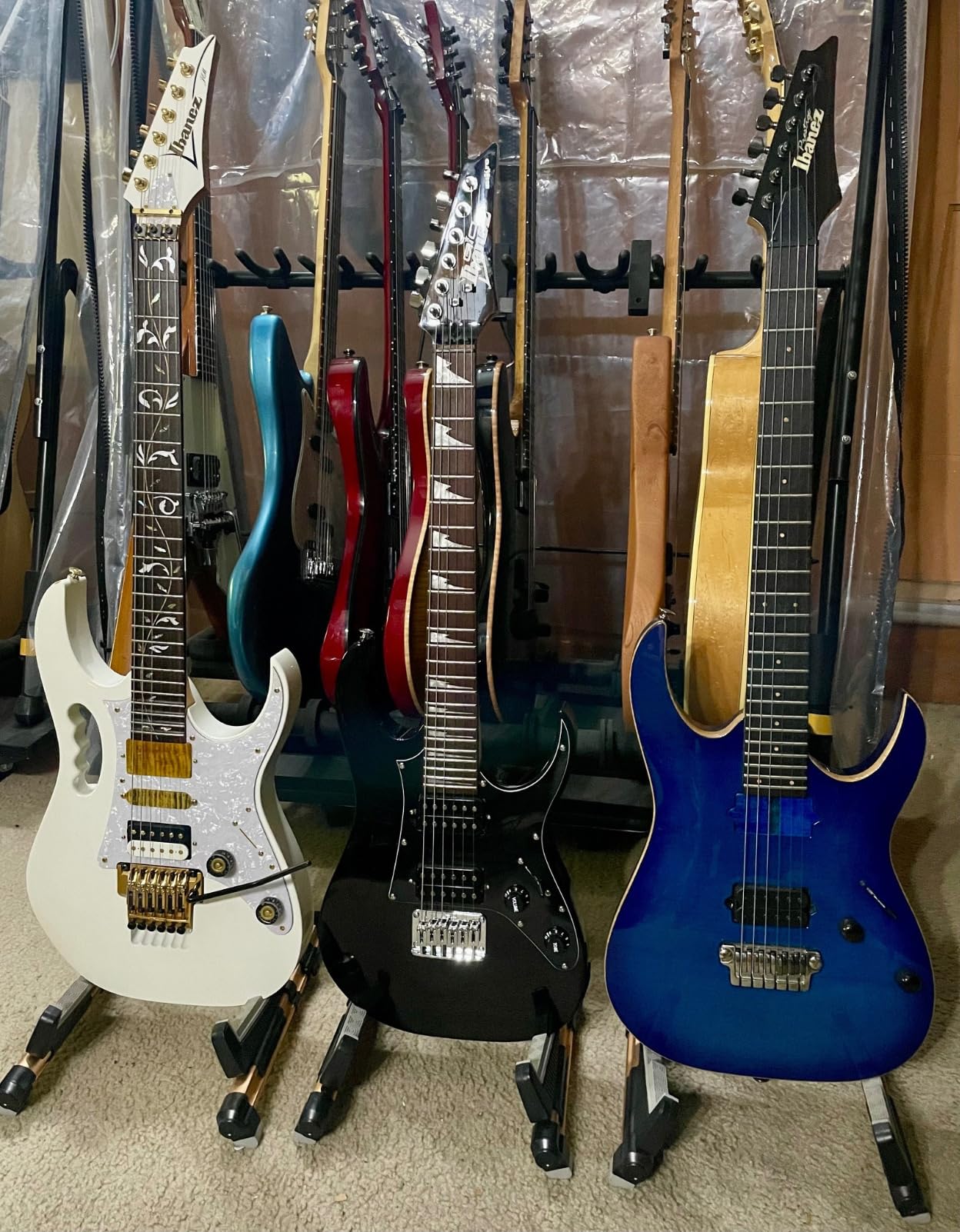 Ibanez Gio GRGM21M - Blue Burst customer photo 2