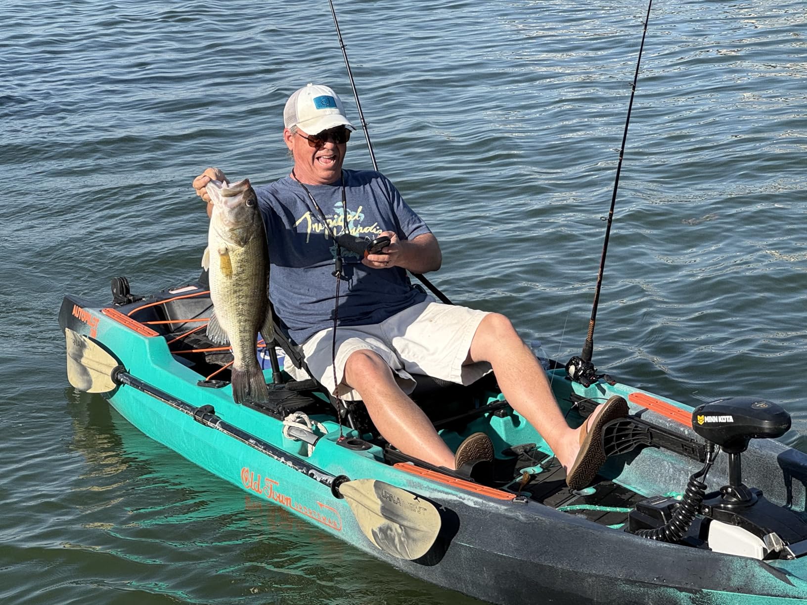 Old Town Sportsman 106 Powered by Minn Kota Solo Sit-on-Top Fishing Motorized Kayak, with Minn Kota Motor, 10 ft 6 in customer photo 2
