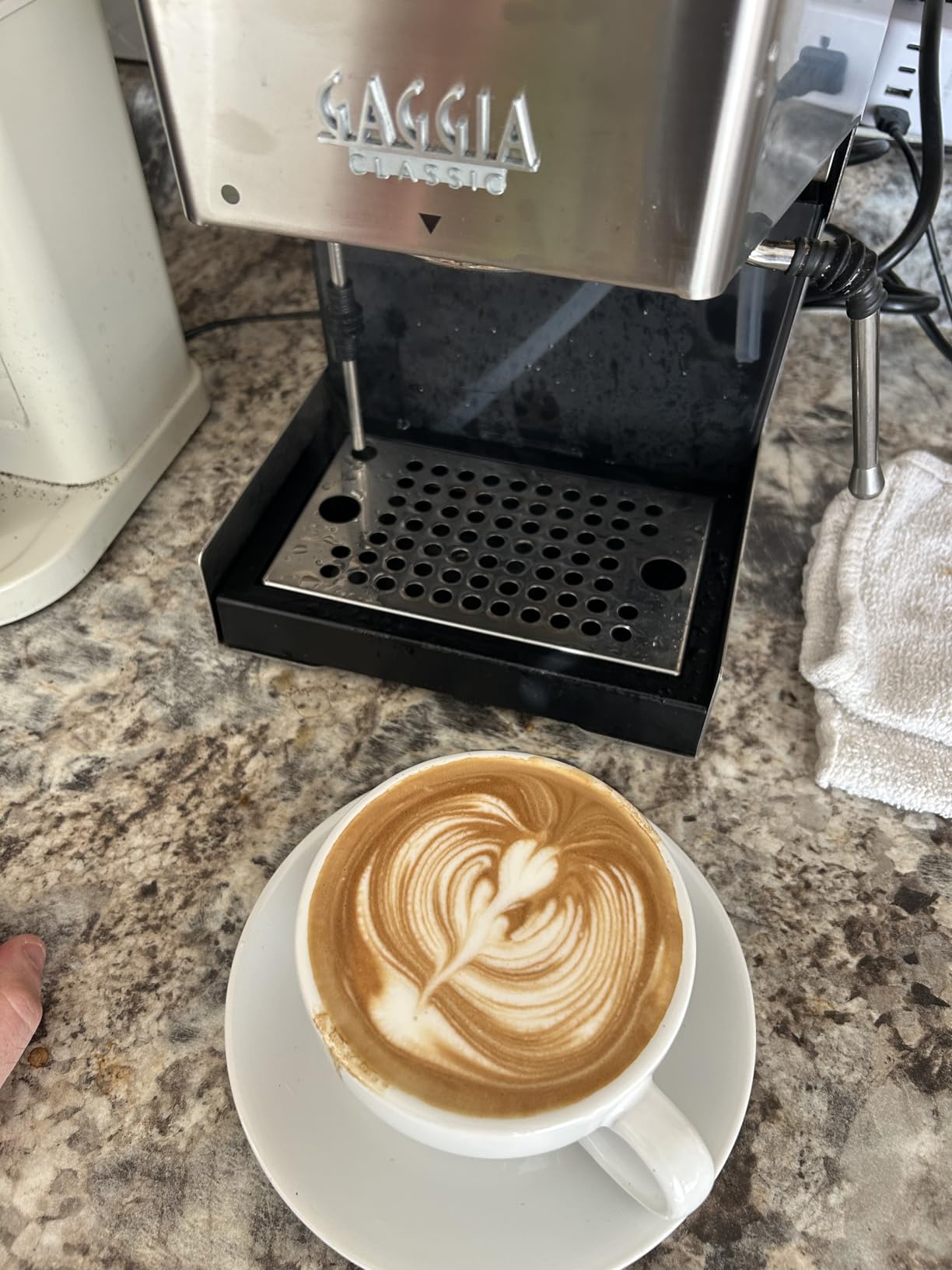 Gaggia RI9380/49 Classic Evo Pro Espresso Machine, Thunder Black, Small customer photo 2