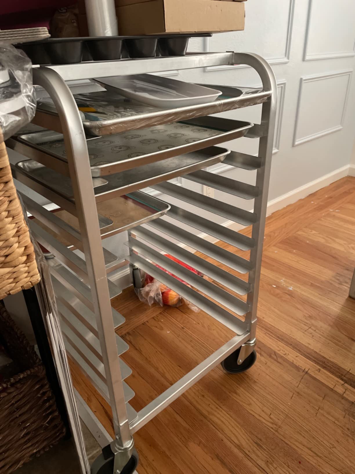 HALLY SINKS & TABLES H Bun Pan Rack 10 Tier with Wheels, Commercial Bakery Racking of Aluminum for Full & Half Sheet - Kitchen, Restaurant, Cafeteria, Pizzeria, Hotel and Home, 26