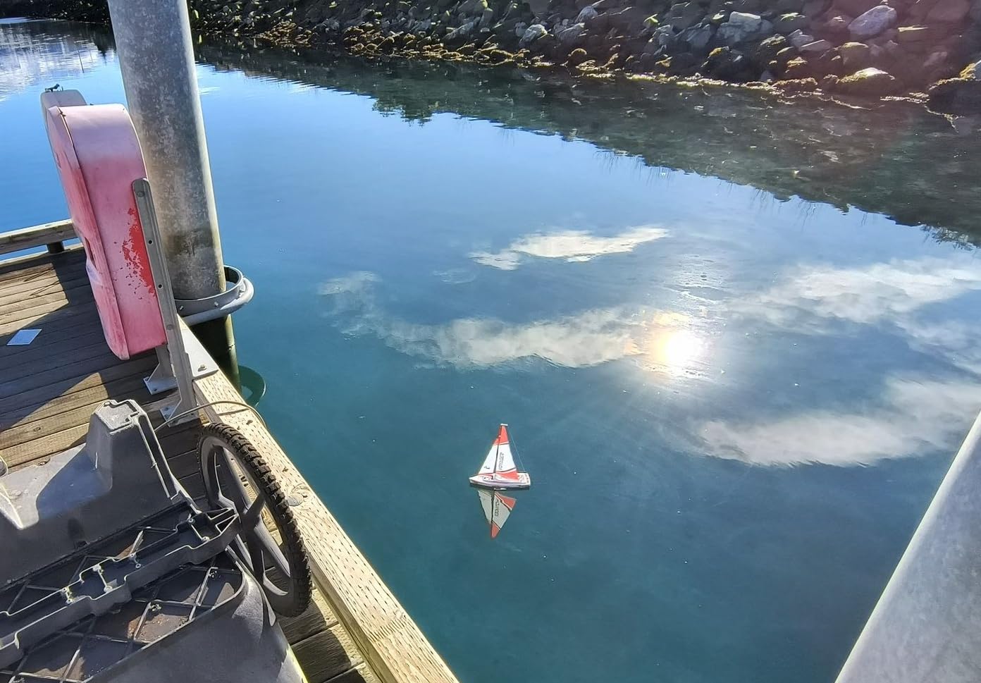 Voyager 280 RC Controlled Wind Powered Sailboat in Red - 17.5