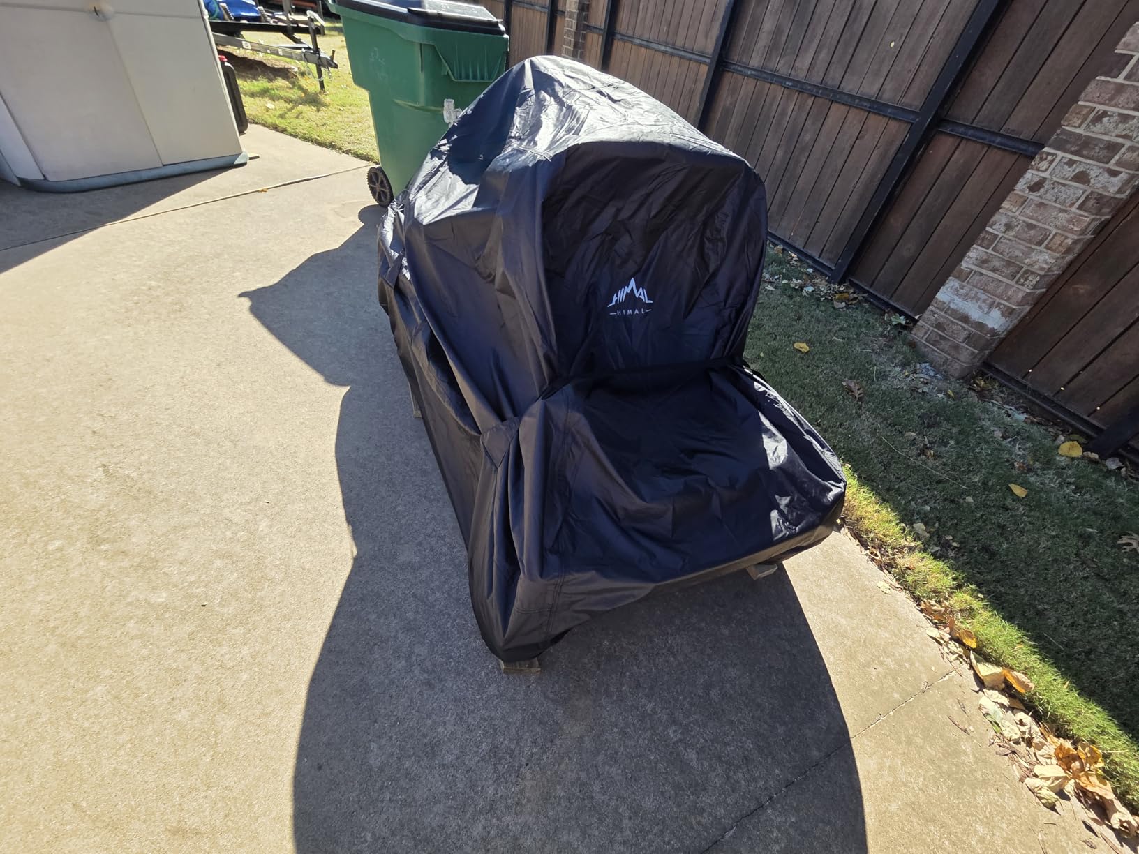 Zero Turn Mower Cover, Heavy Duty 600D Polyester Oxford, UV Protection Universal Fit with Drawstring & Cover Storage Bag, Mower Protector for Decks Up to 60