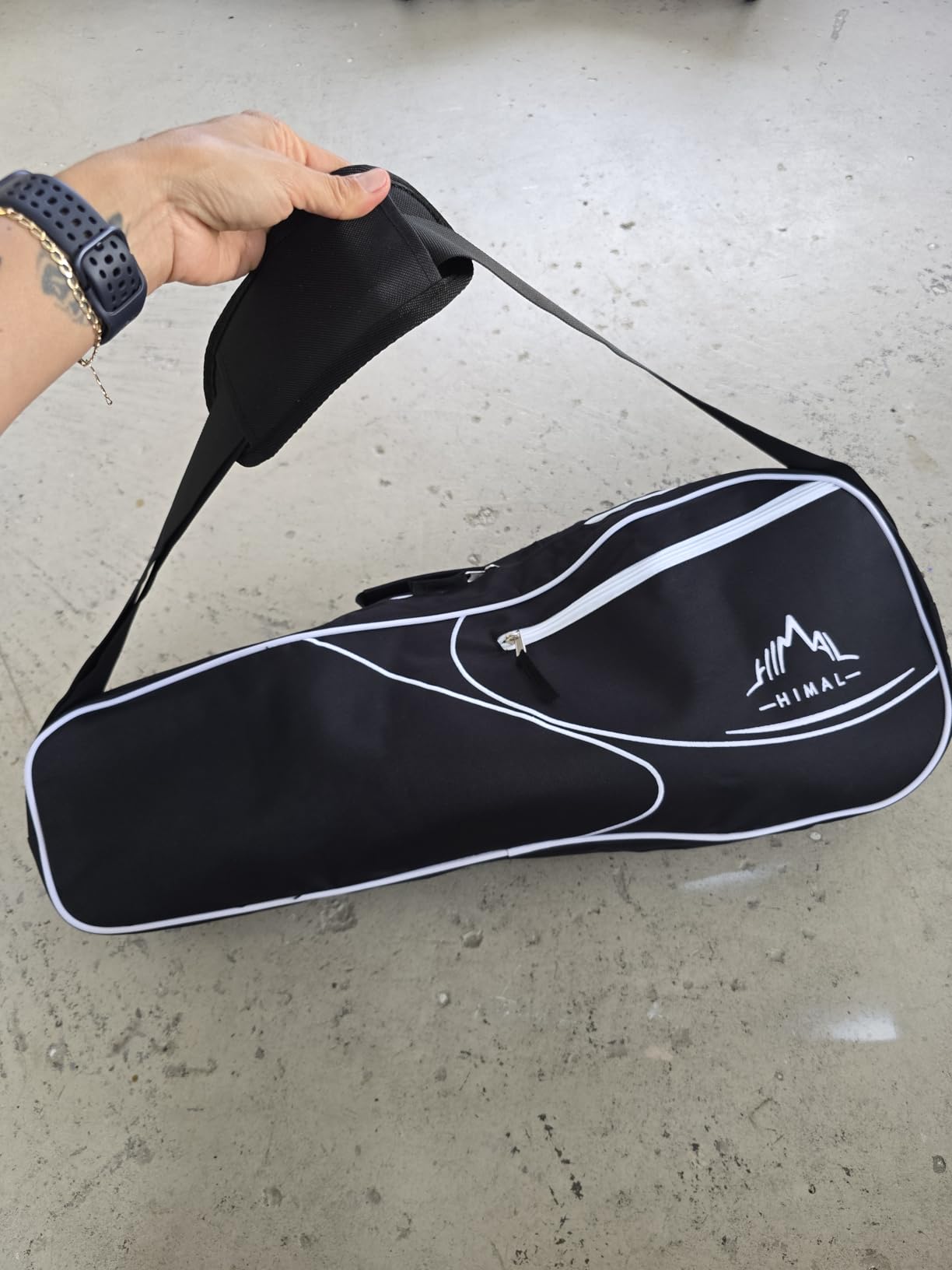 Himal 3 Racquet Tennis Bag With Protective Pad, Tennis Racket Bag for Men Women, Sports Enthusiasts of All Ages customer photo 1
