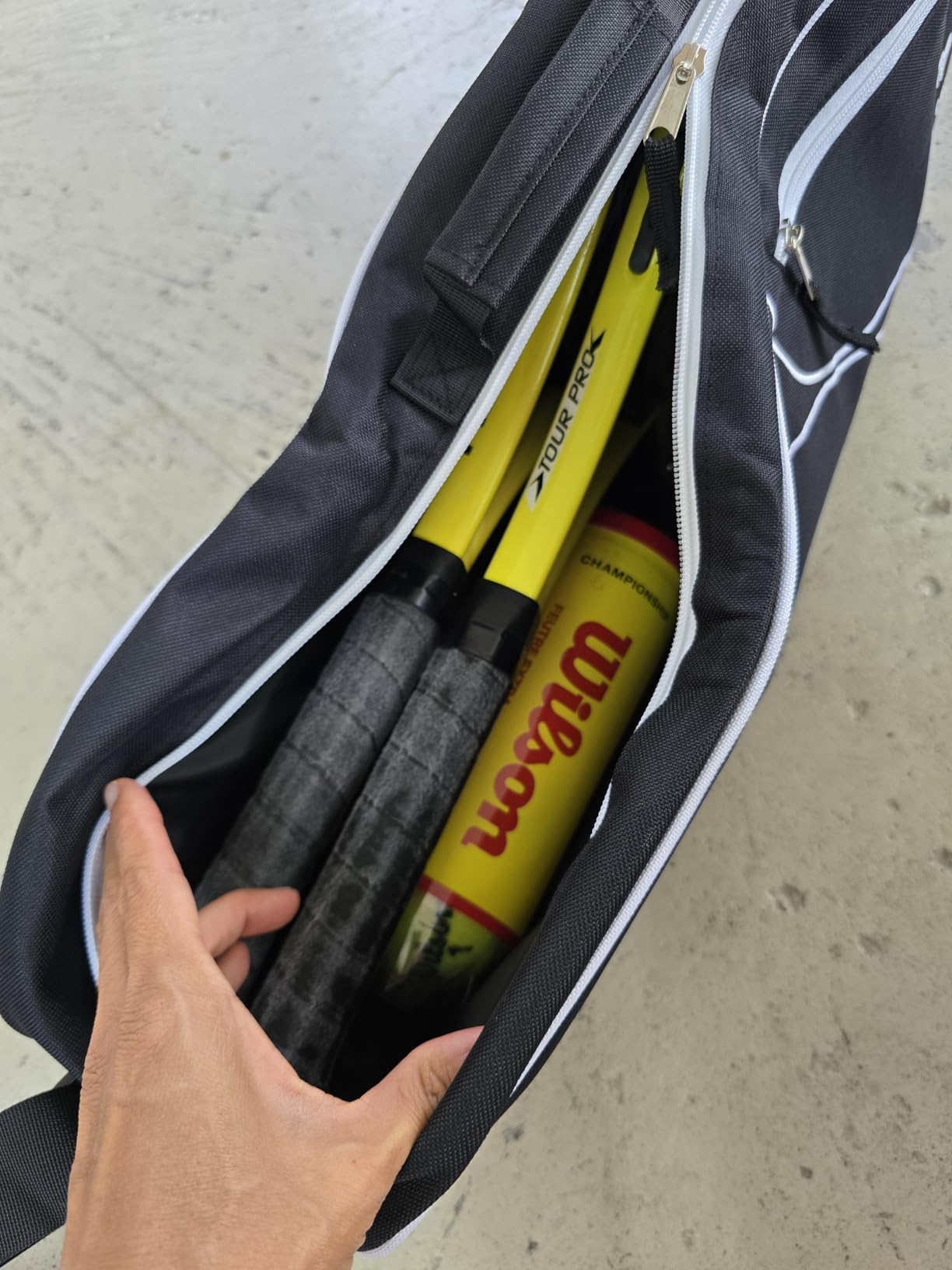 Himal 3 Racquet Tennis Bag With Protective Pad, Tennis Racket Bag for Men Women, Sports Enthusiasts of All Ages customer photo 2