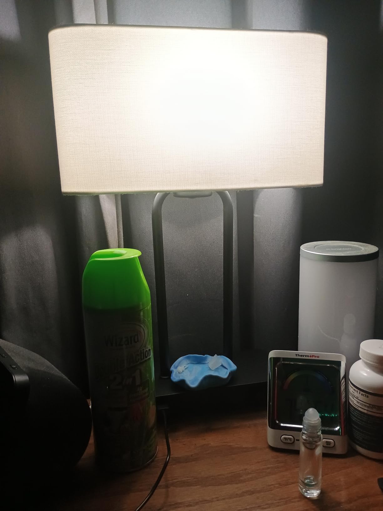 Bedside Touch Control Table Lamp with Dual USB Charging Ports 1 AC Outlet, 3 Way Dimmable Modern Nightstand Lamp with White Fabric Shade, Desk Lamp for Bedroom Living Room Office with 5000K LED Bulb customer photo 2