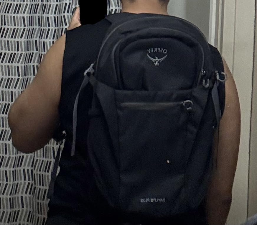 Osprey Daylite Plus Commuter Backpack - Lightweight, Everyday Pack with Laptop Sleeve and Water Bottle Pockets - Ideal for Work, School, and Travel with Versatile Storage Options, Black customer photo 2