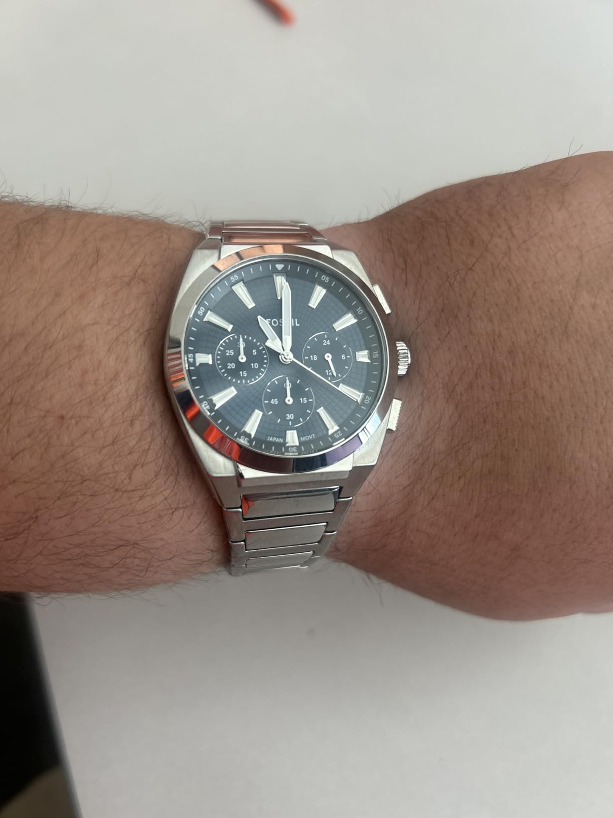 Fossil Men's Everett Quartz Stainless Steel Three-Hand Watch customer photo 1