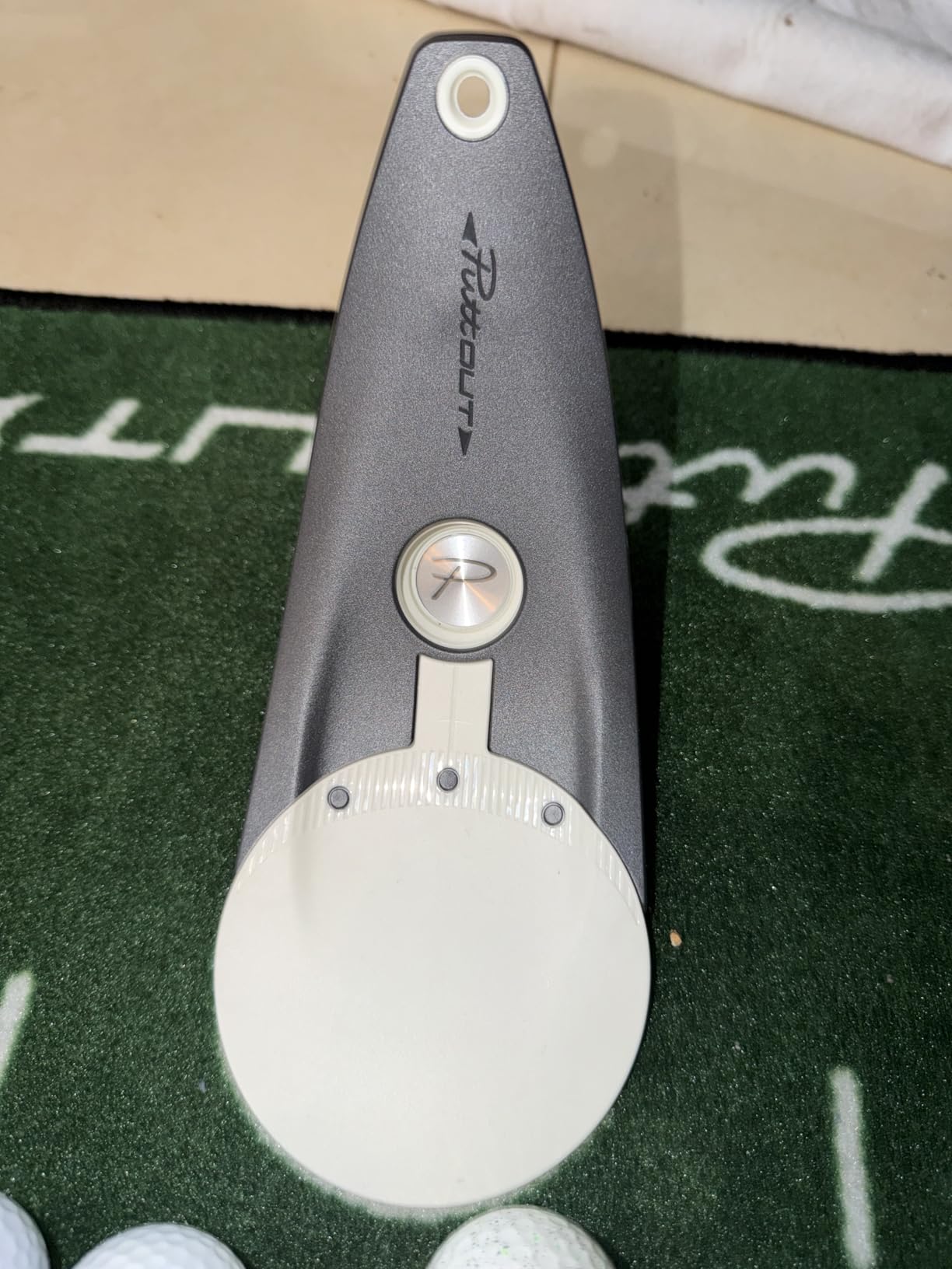 PuttOUT Premium Pressure Putt Trainer - Perfect Your Golf Putting customer photo 1