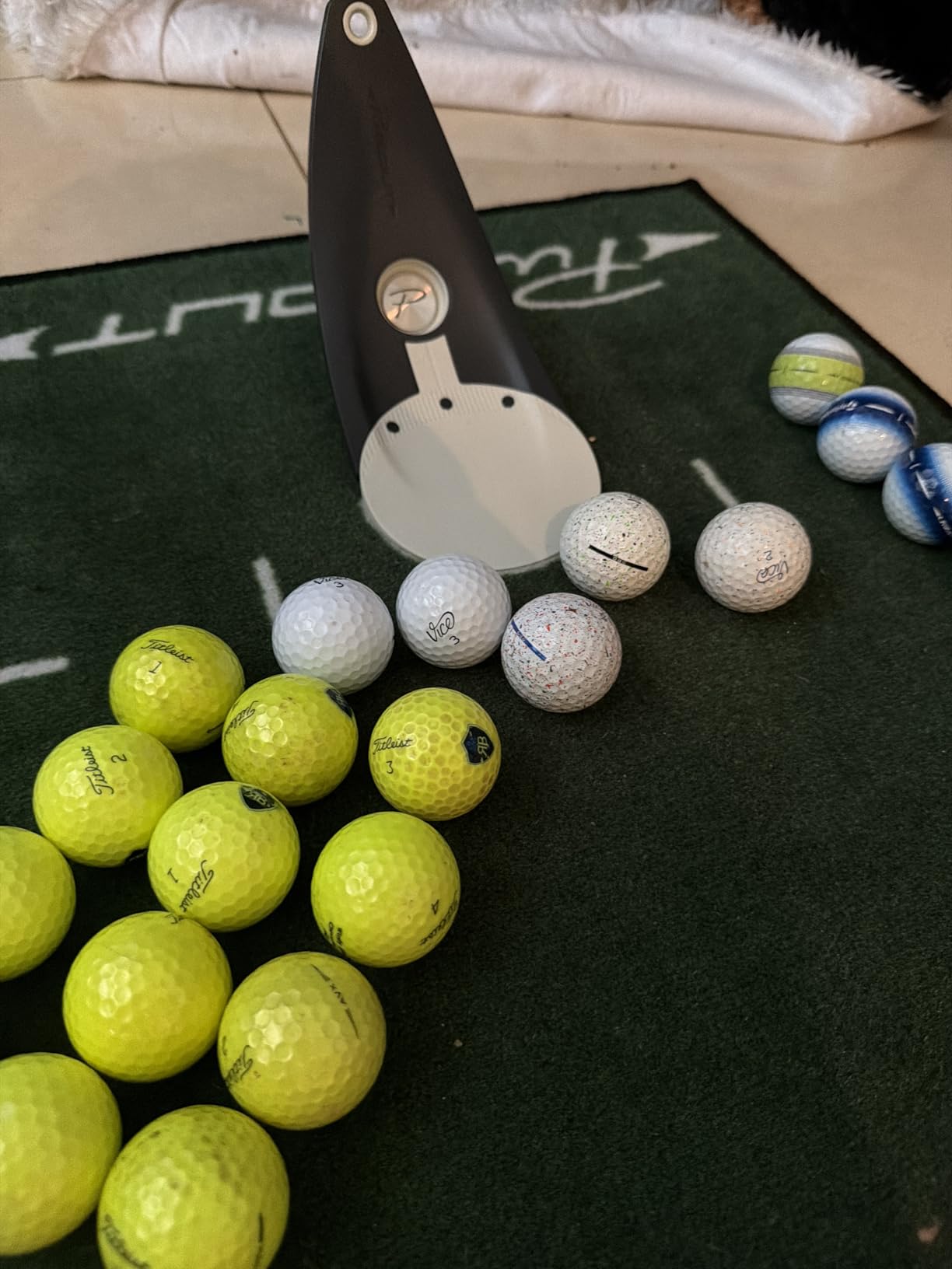 PuttOUT Premium Pressure Putt Trainer - Perfect Your Golf Putting customer photo 2