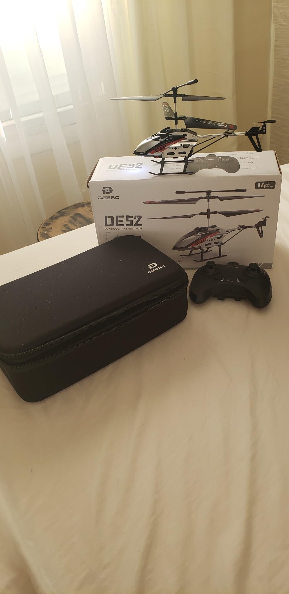 DEERC DE52 Remote Control Helicopter, Altitude Hold RC Helicopters with Storage Case Extra Shell, 2.4GHz Aircraft Indoor Flying Toy with High & Low Speed Mode, 2 Modular Battery for 24 Min Play customer photo 2