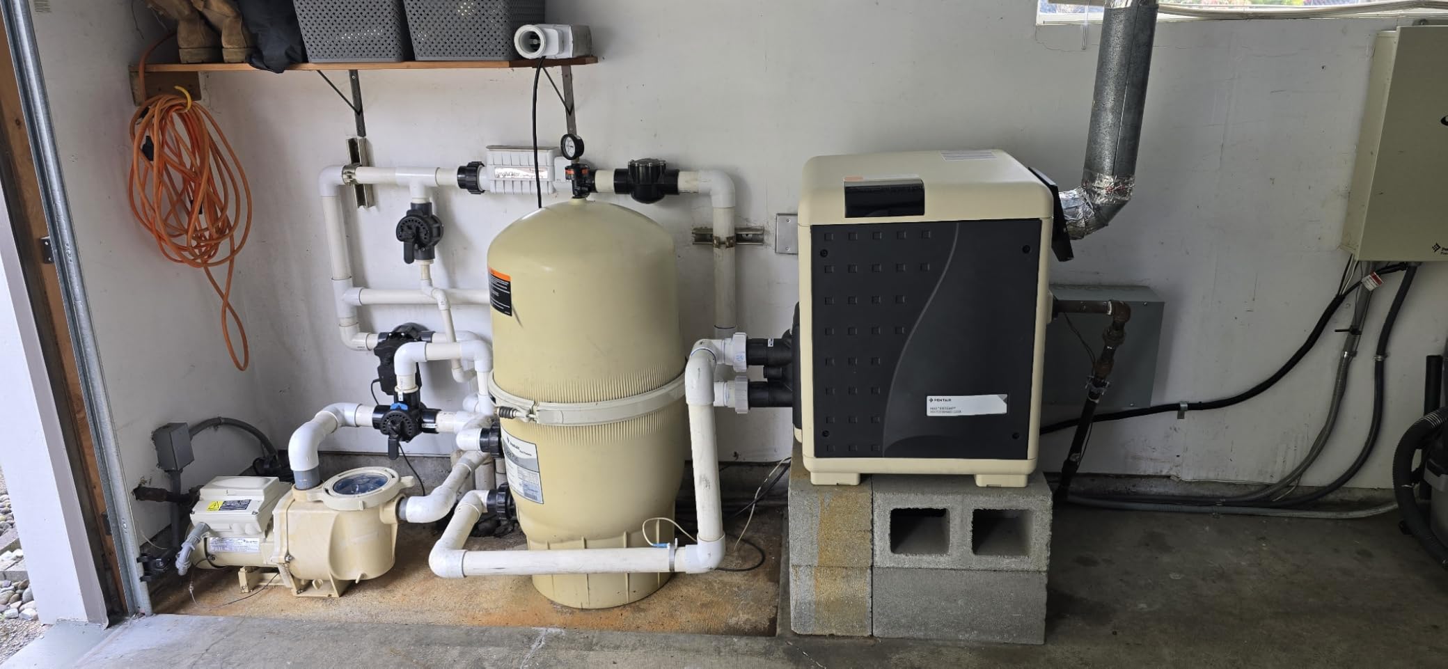 Pentair MasterTemp 400 High Performance Pool and Spa Heater - Natural Gas customer photo 1