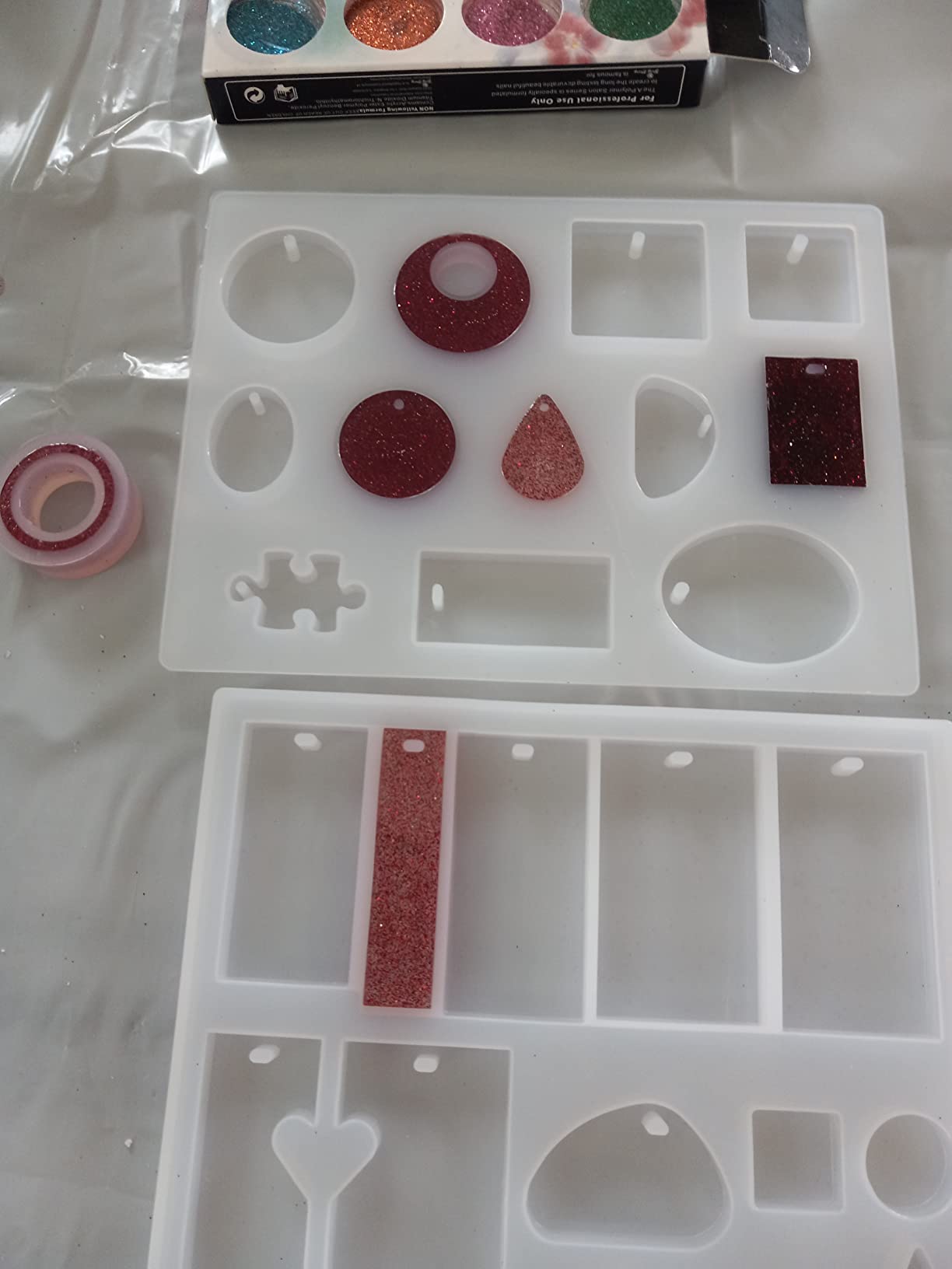 IGaiety Resin Kits for Jewelry Making Silicone Molds Starter Kit 278 Pcs Bundle with Epoxy Resin Silicone Mold Art for DIY Jewelry Earring Keychain Necklace Rings Making Adults Beginners customer photo 2