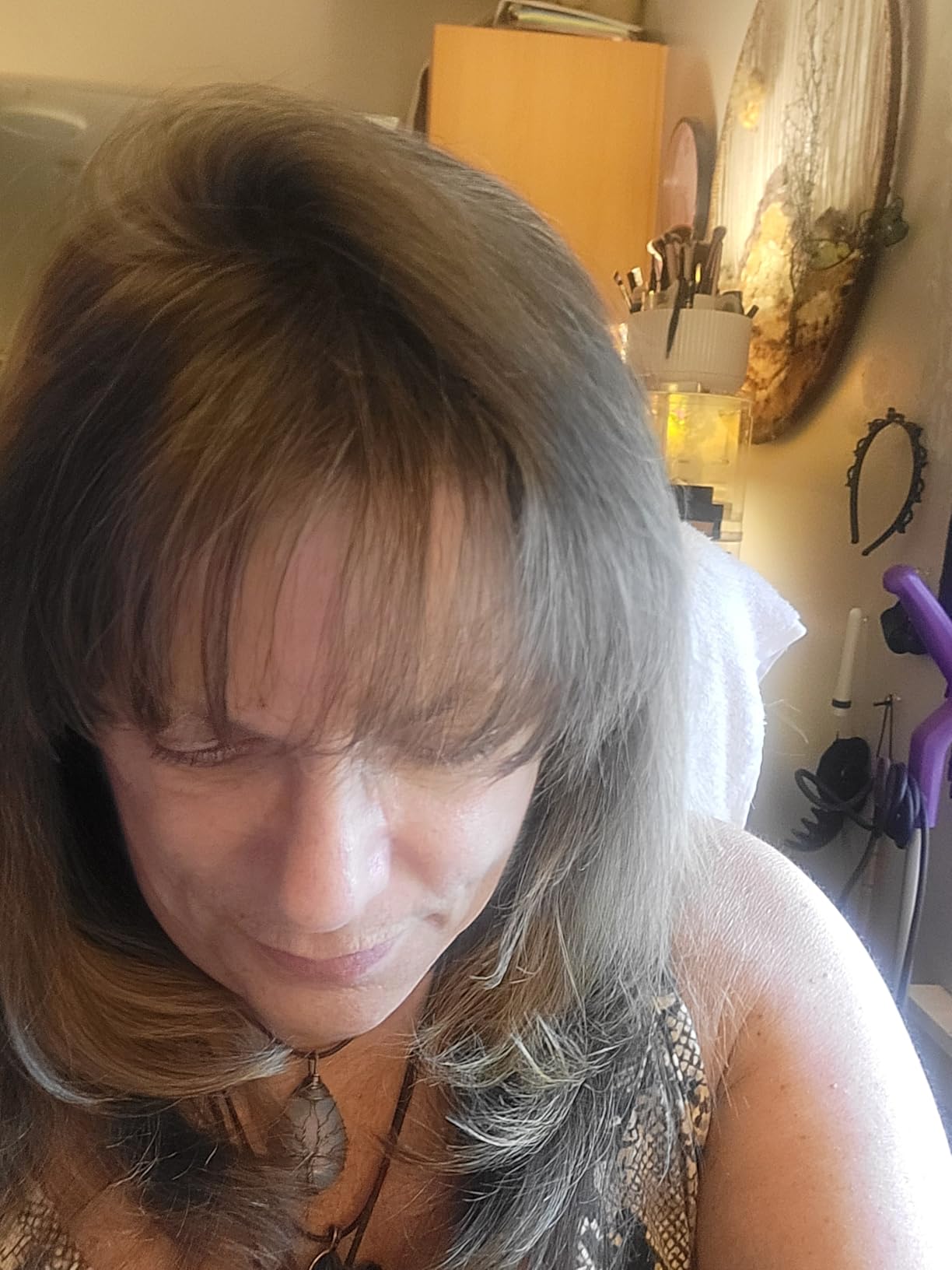 Revlon One-Step Hair Dryer and Styler - Root Booster Round Brush for Styling, Dryer Brush for Fast and Easy Salon-Quality Blowout, More Shine and Less Frizz (1-1/2 in) customer photo 2