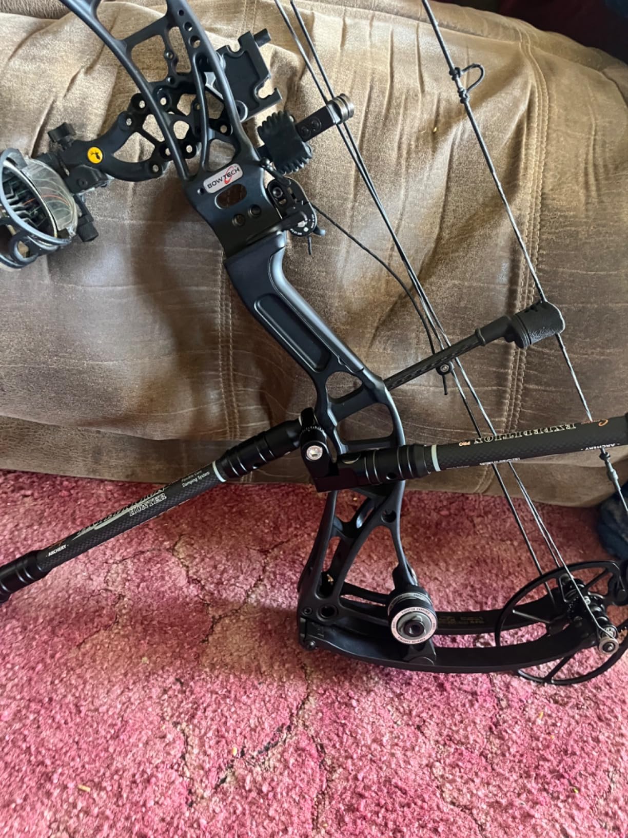 SUNYA Archery Bow Stabilizer for Compound Bow, Carbon Fiber Body Flexible Core, Damping System and Weights Kit, 8