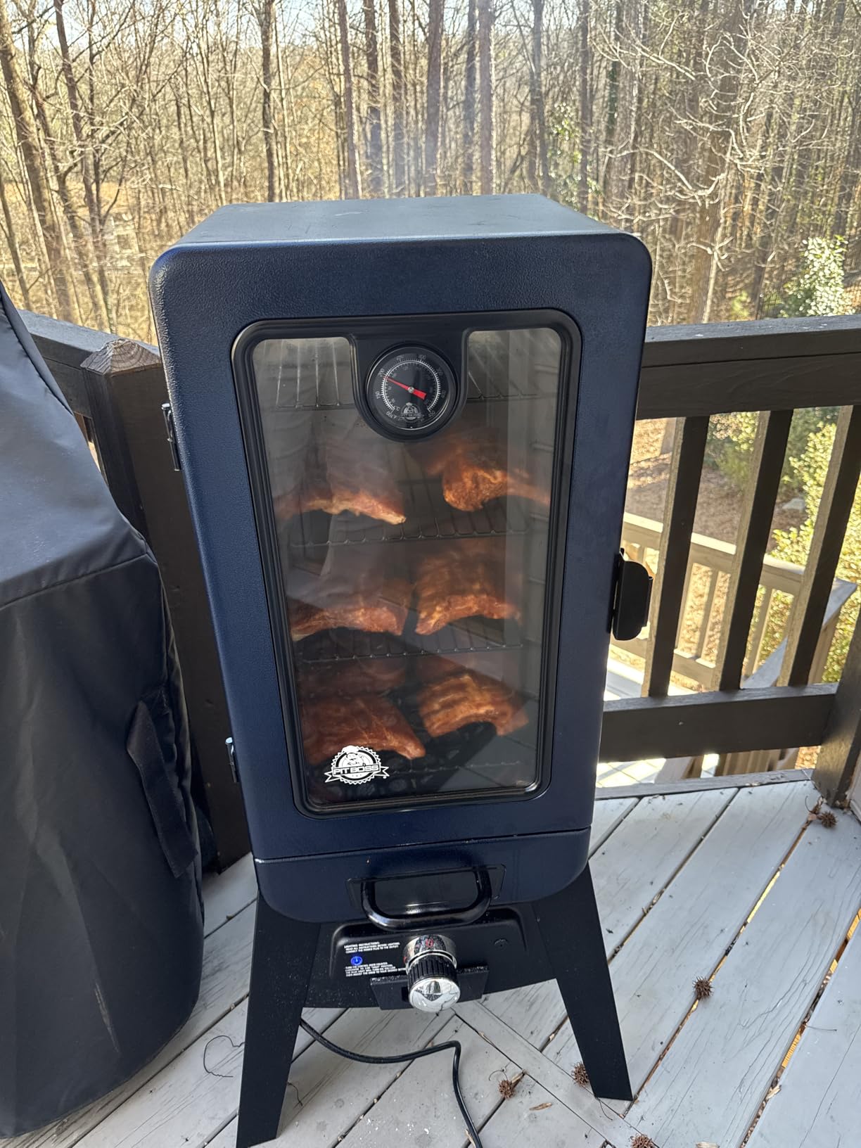 Pit Boss 3-Series Electric Vertical Smoker with Analog Controller, 748-Sq. In. 4-Rack Cooking Space, 1650-Watt Heating Element customer photo 1