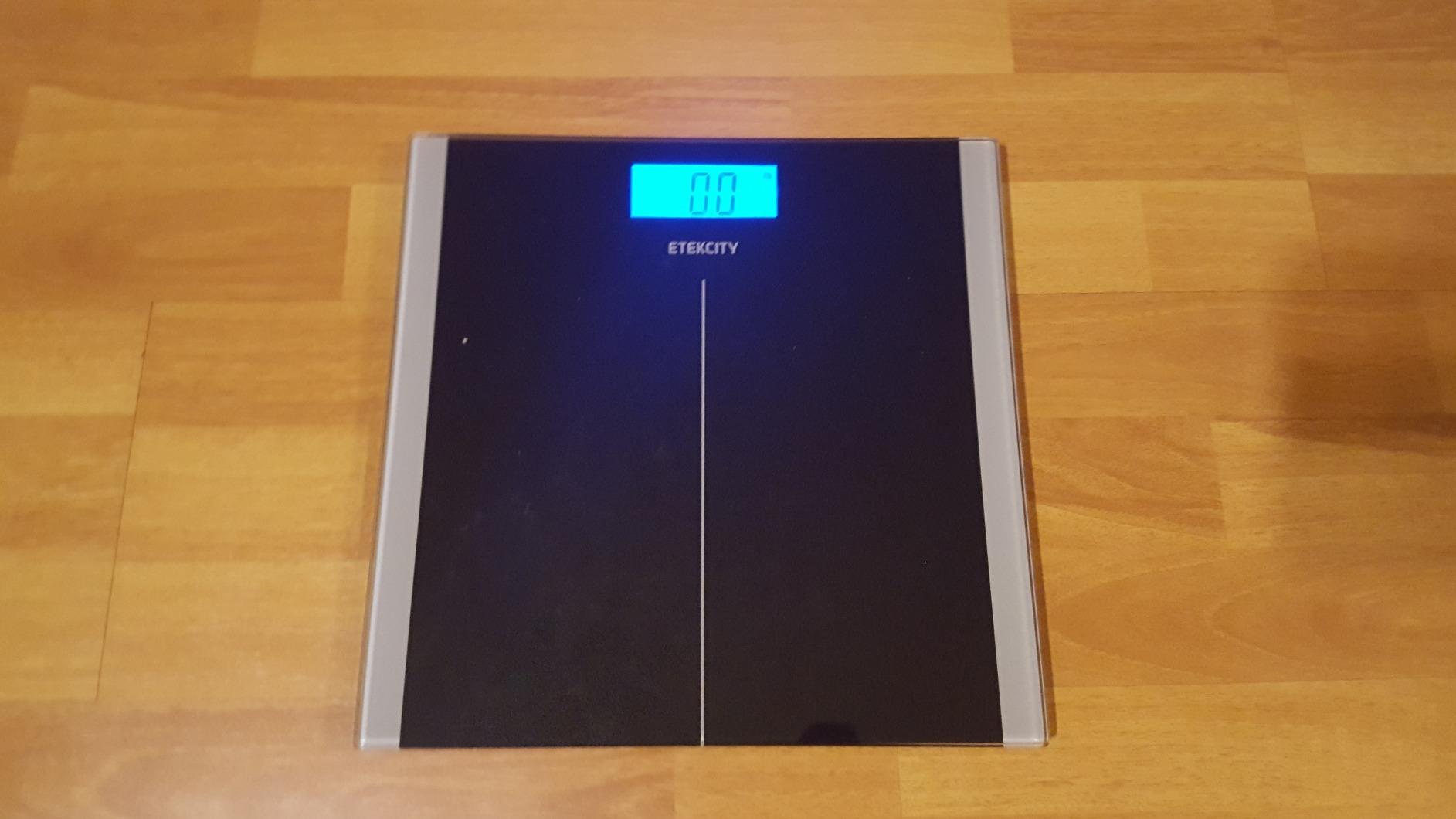 Etekcity FSA&HSA Eligible Smart Scale for Body Weight Fat, Digital Weighing Machine for Accurate BMI Muscle Mass Composition, Apple Health Compatible Fitness Equipment,TFT, Tempered Glass,Black customer photo 2